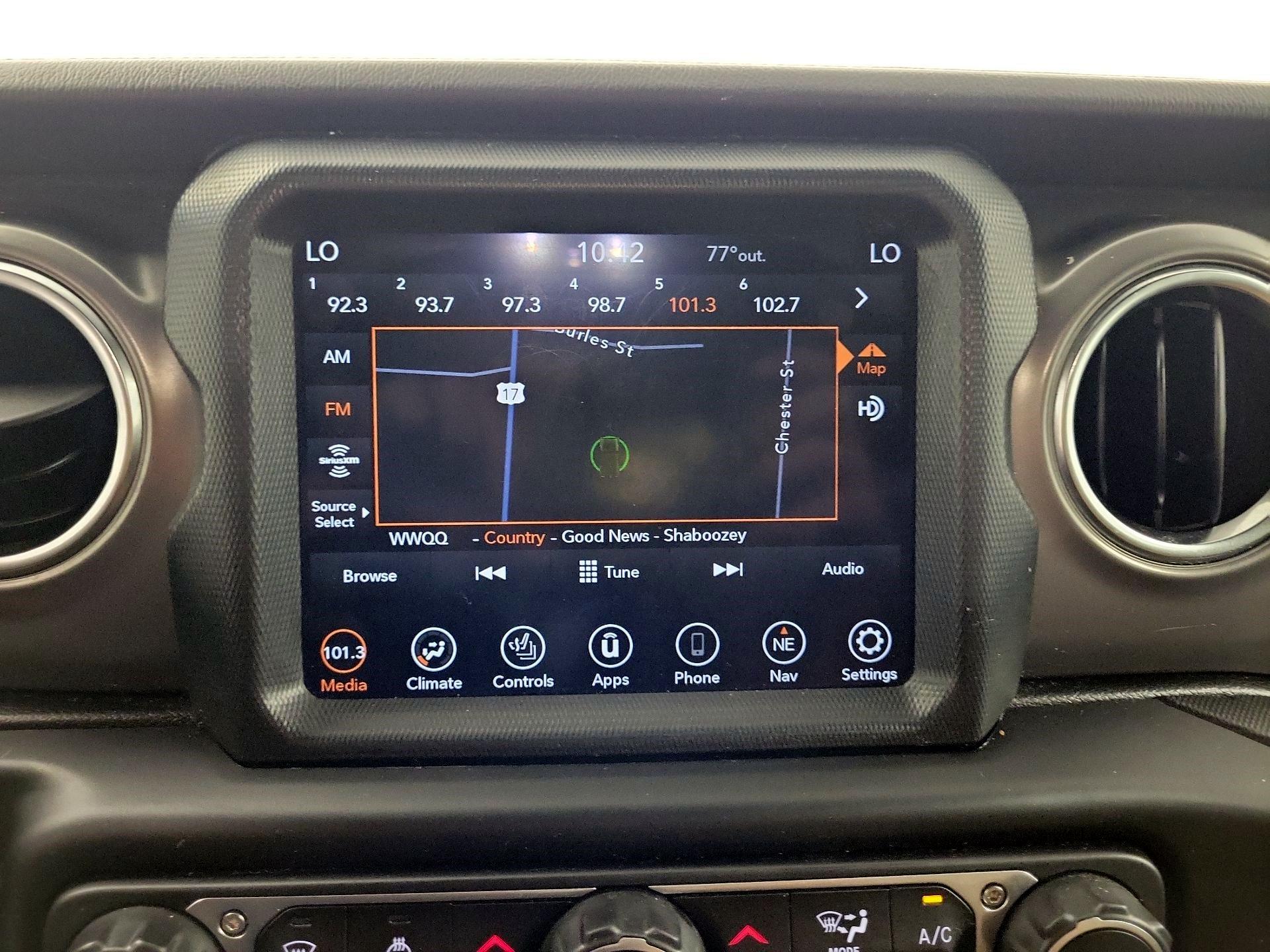 Thumbnail: 2021 Jeep Wrangler - 14