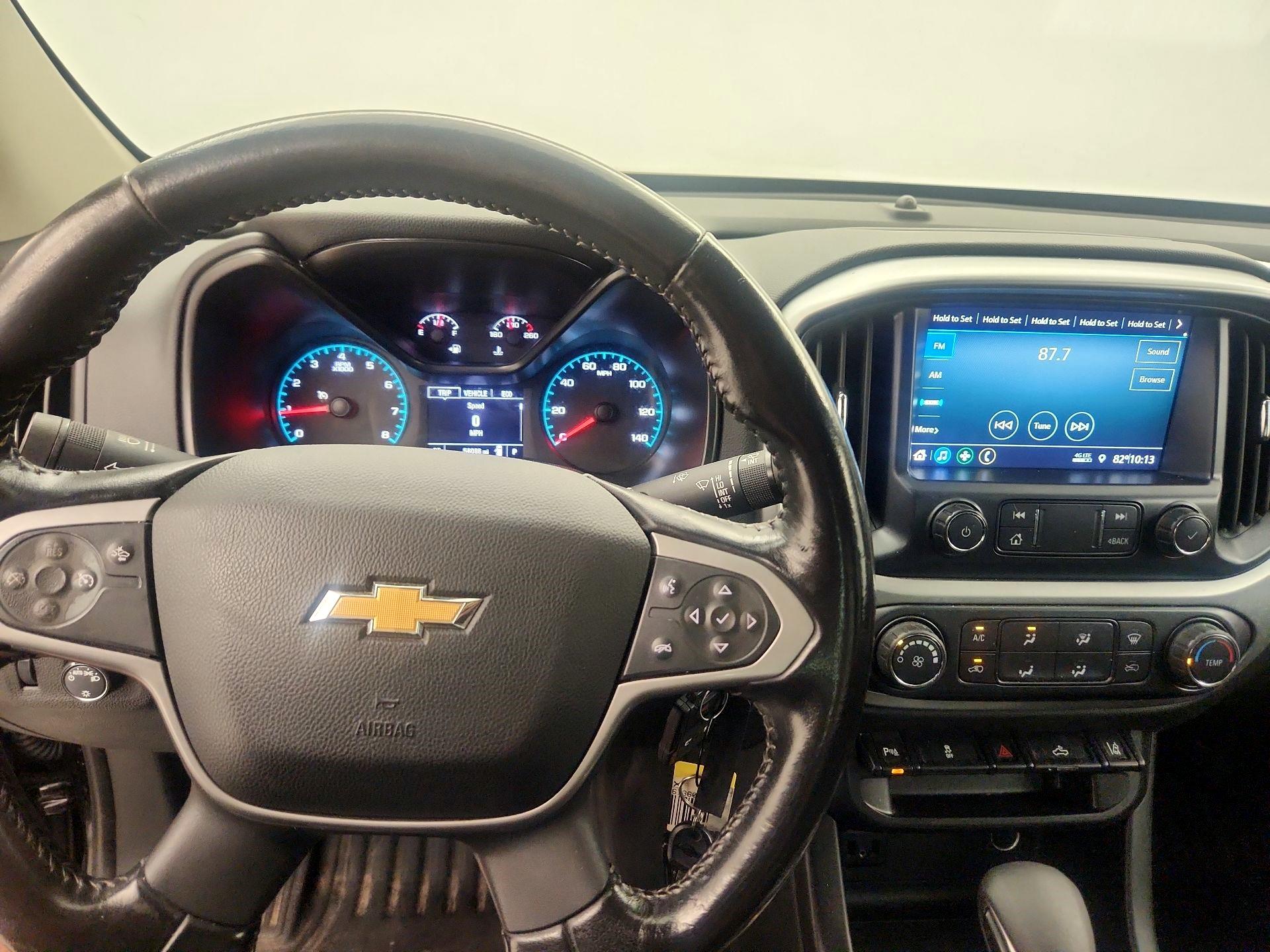 Thumbnail: 2022 Chevrolet Colorado - 9