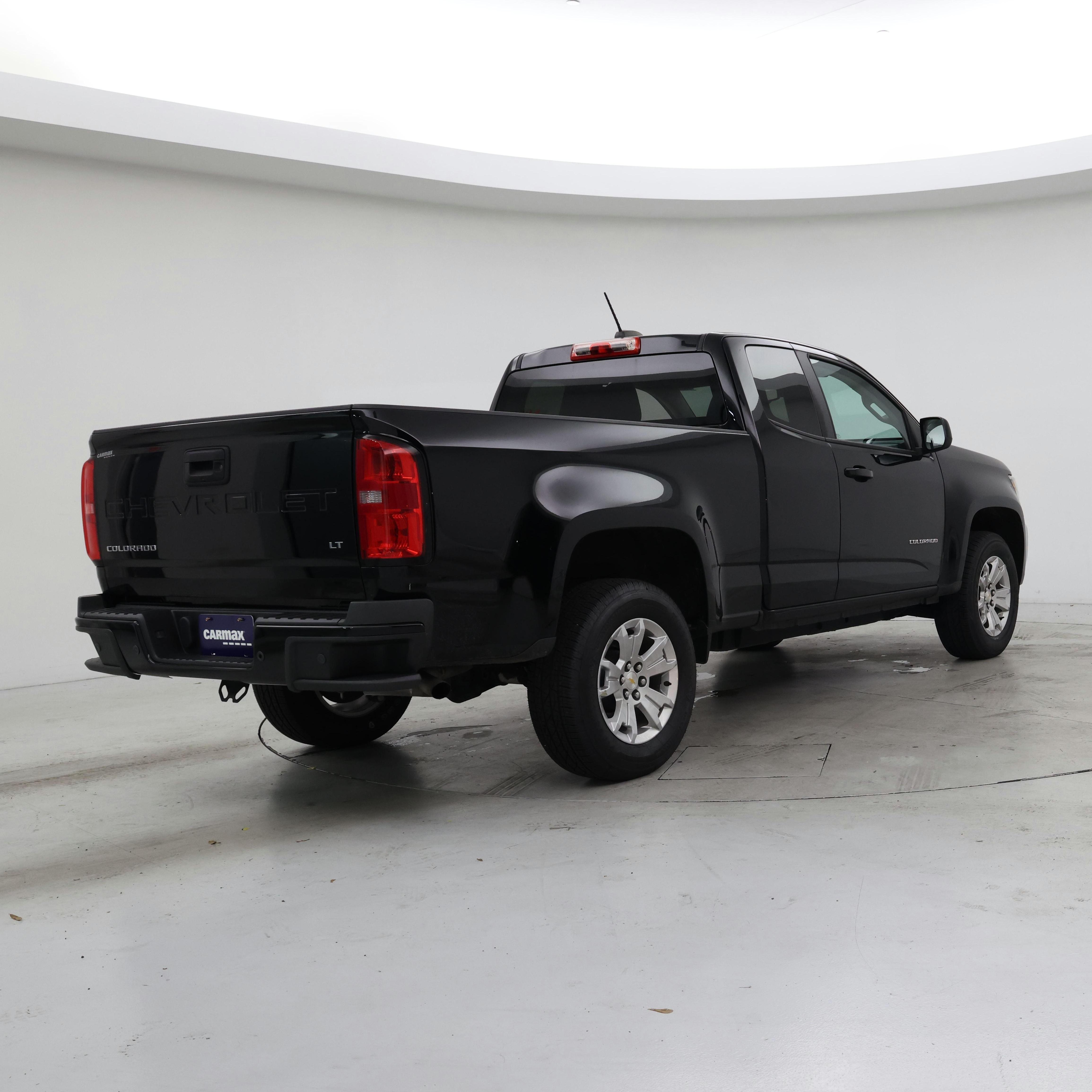 Thumbnail: 2022 Chevrolet Colorado - 8