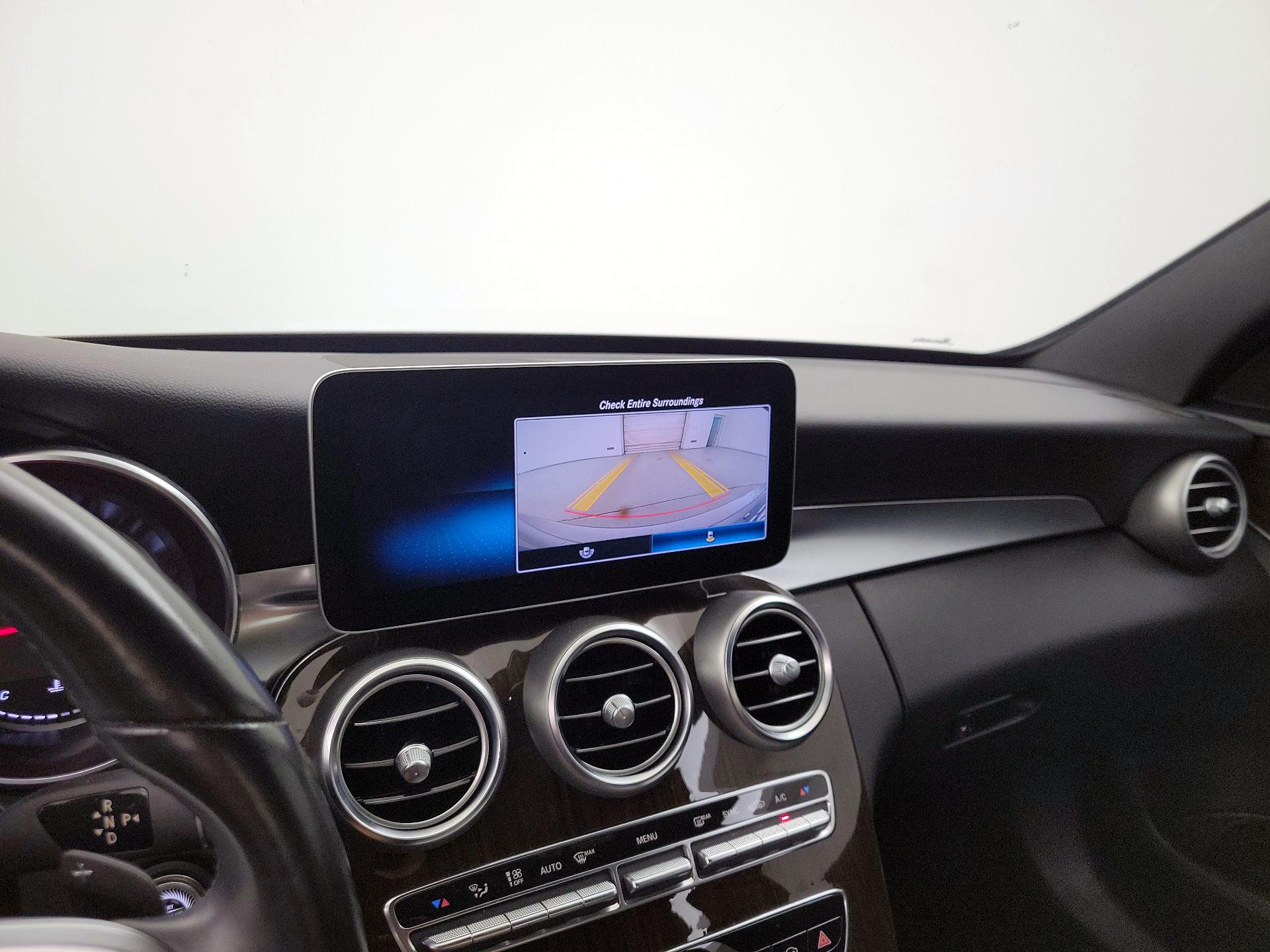 Thumbnail: 2019 Mercedes-Benz C-Class - 15
