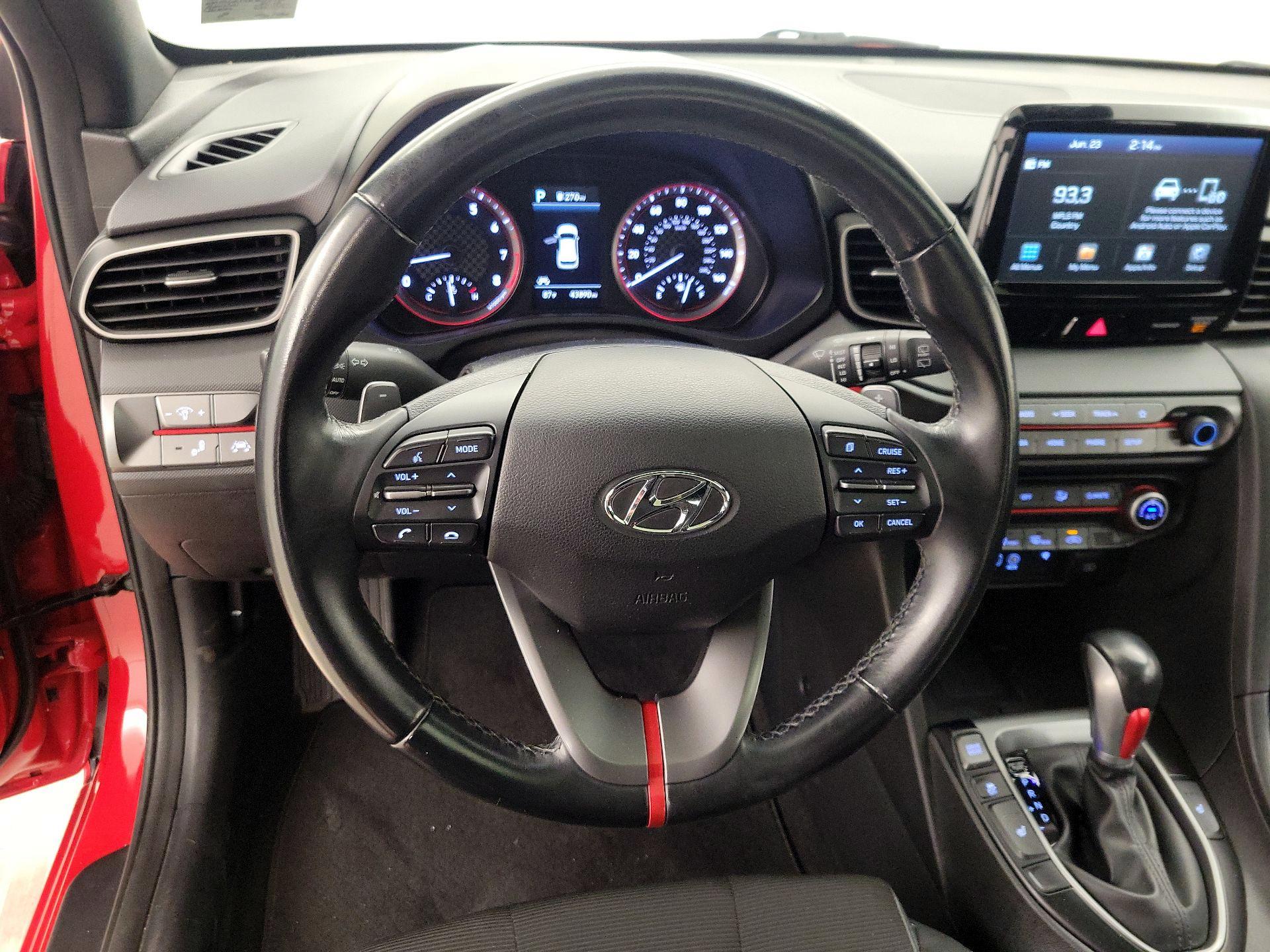 Thumbnail: 2019 Hyundai Veloster - 10