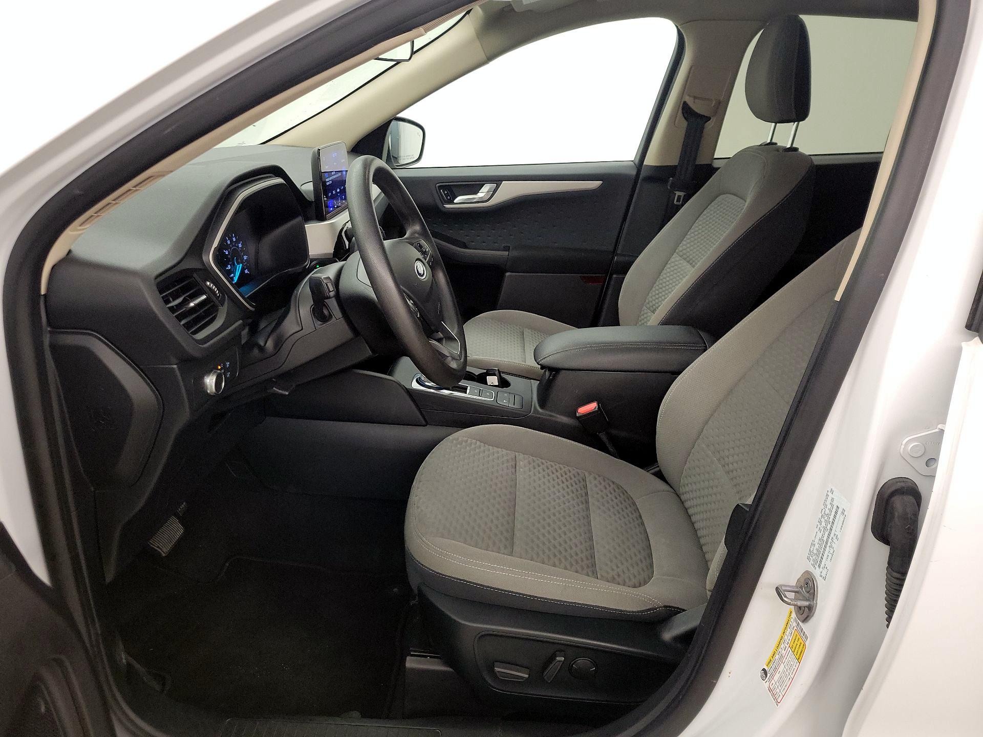 Thumbnail: 2020 Ford Escape - 11