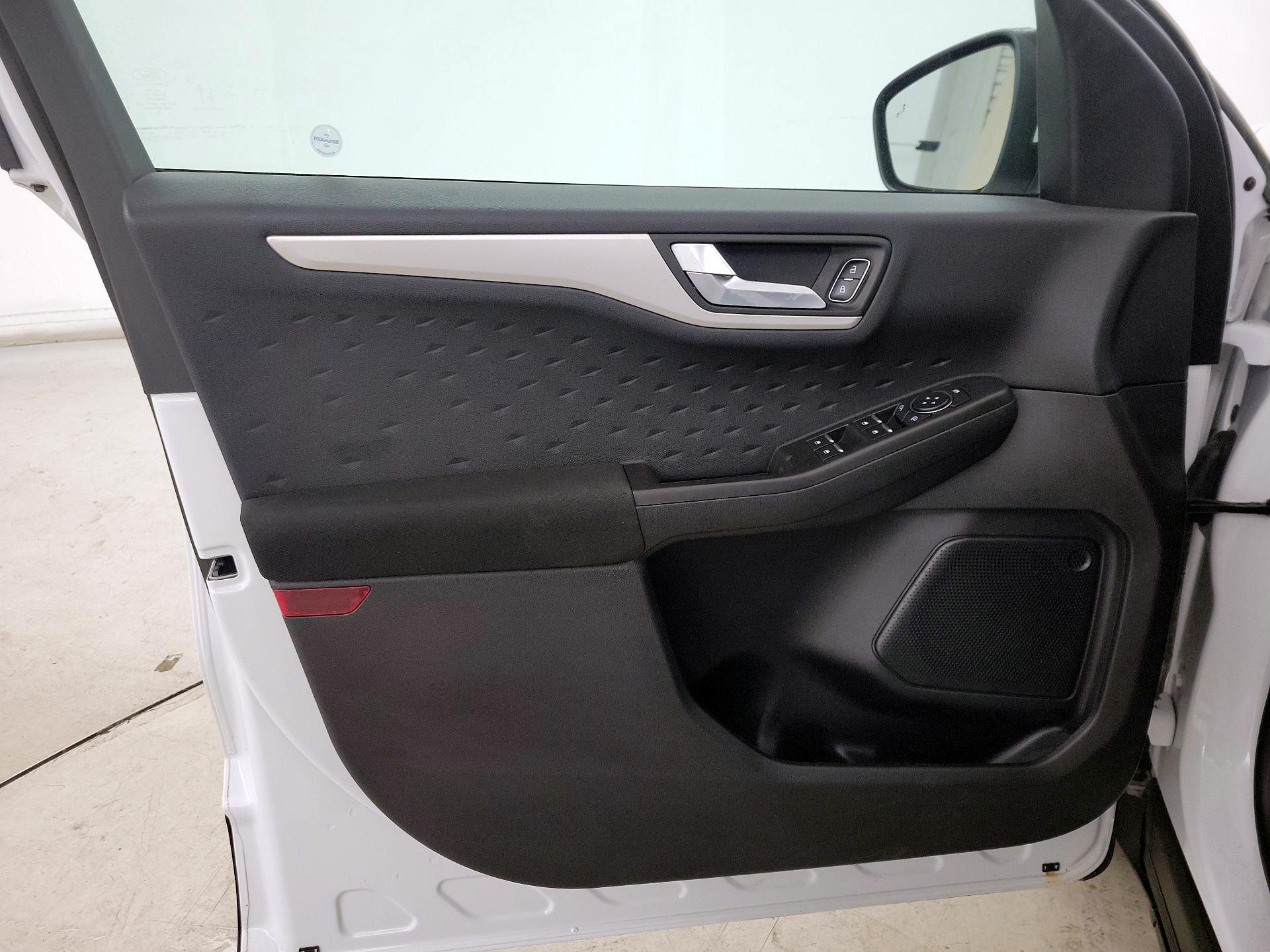Thumbnail: 2020 Ford Escape - 12