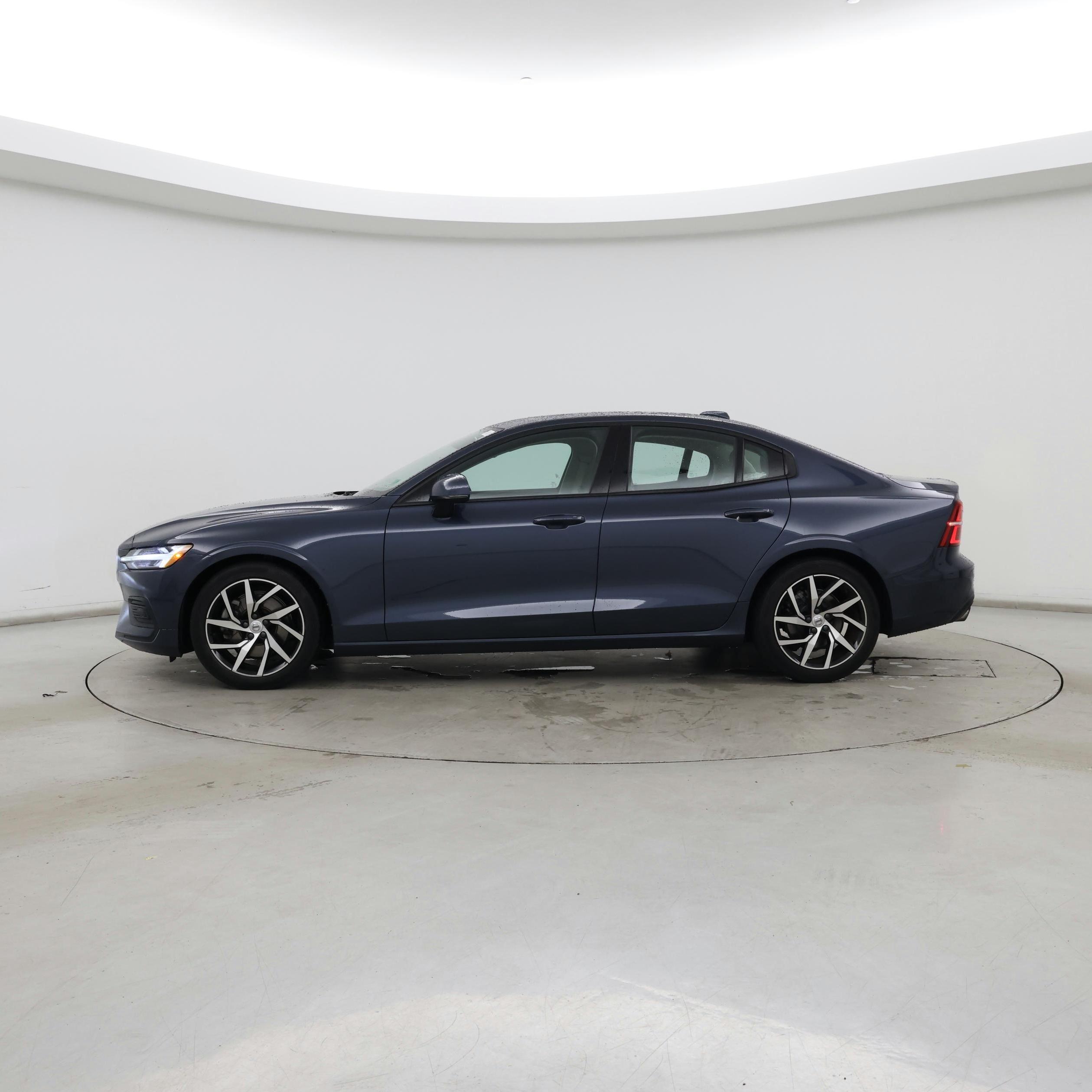 Thumbnail: 2020 Volvo S60 - 3