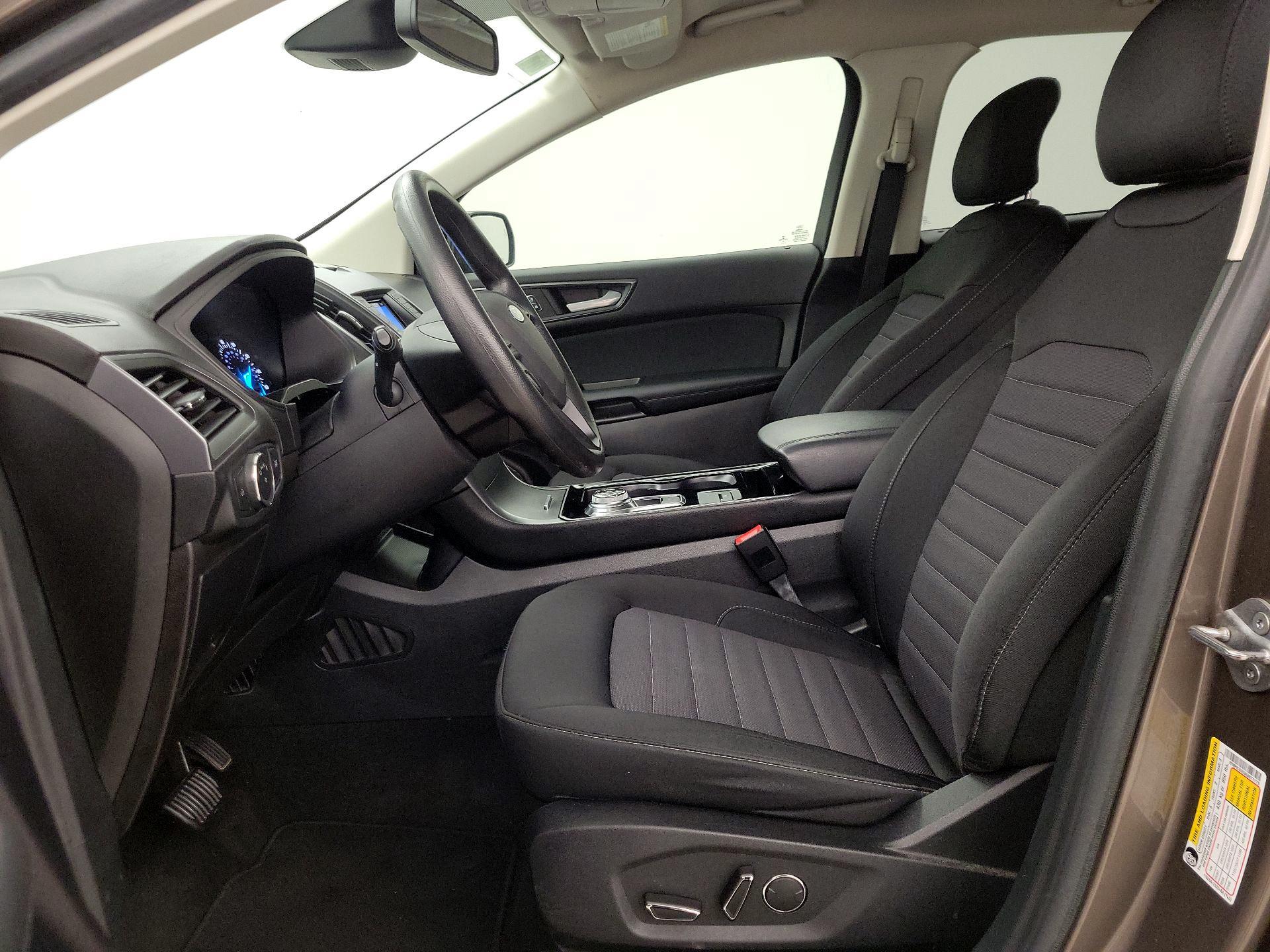 Thumbnail: 2019 Ford Edge - 11