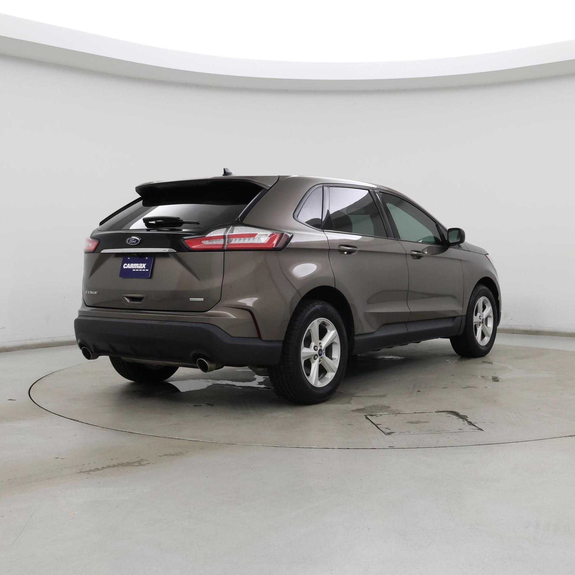 Thumbnail: 2019 Ford Edge - 8