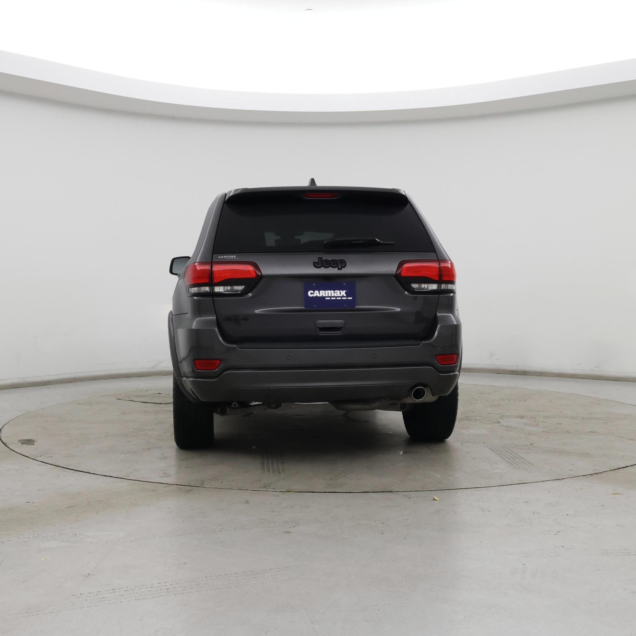 Thumbnail: 2020 Jeep Grand Cherokee - 6