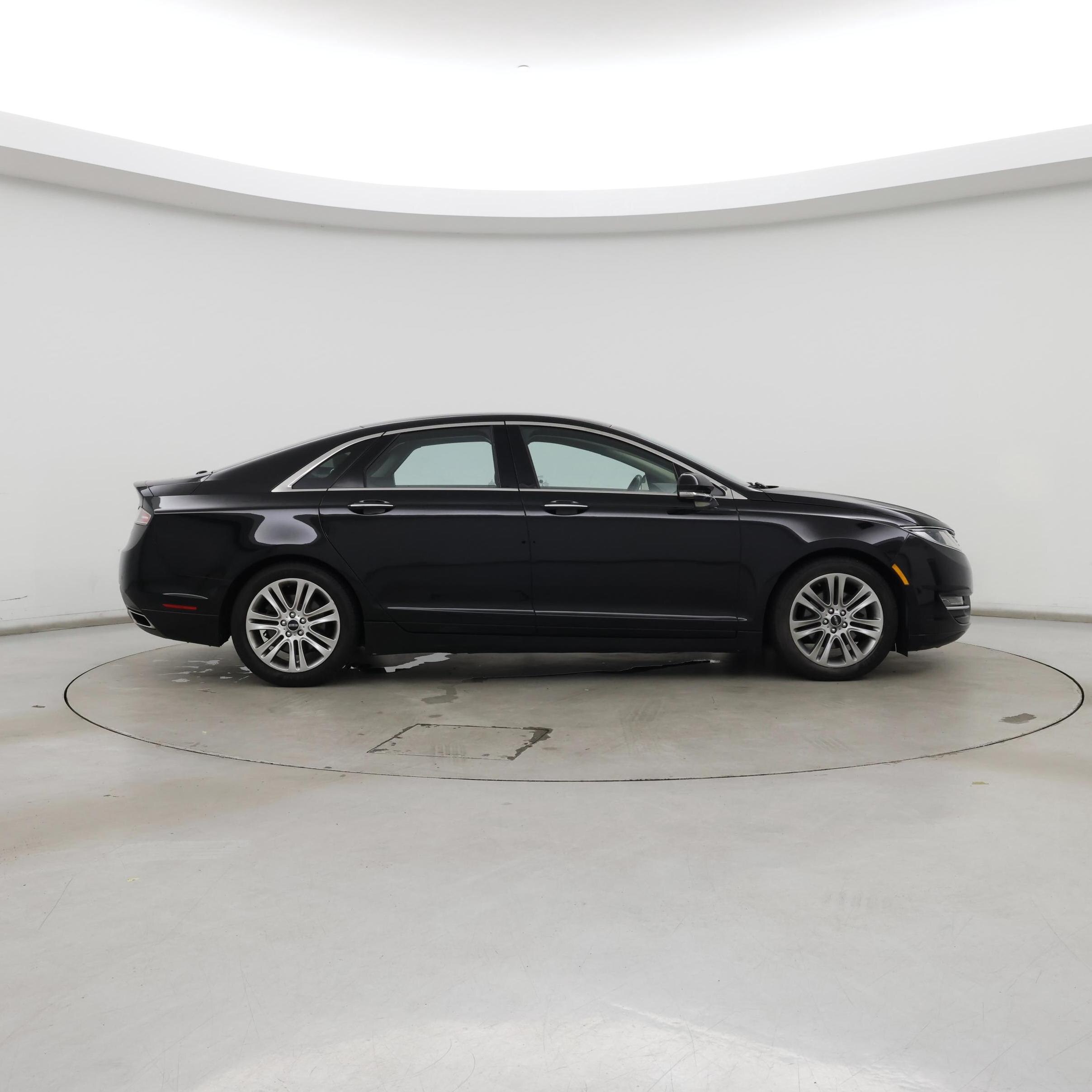 Thumbnail: 2016 Lincoln MKZ - 7