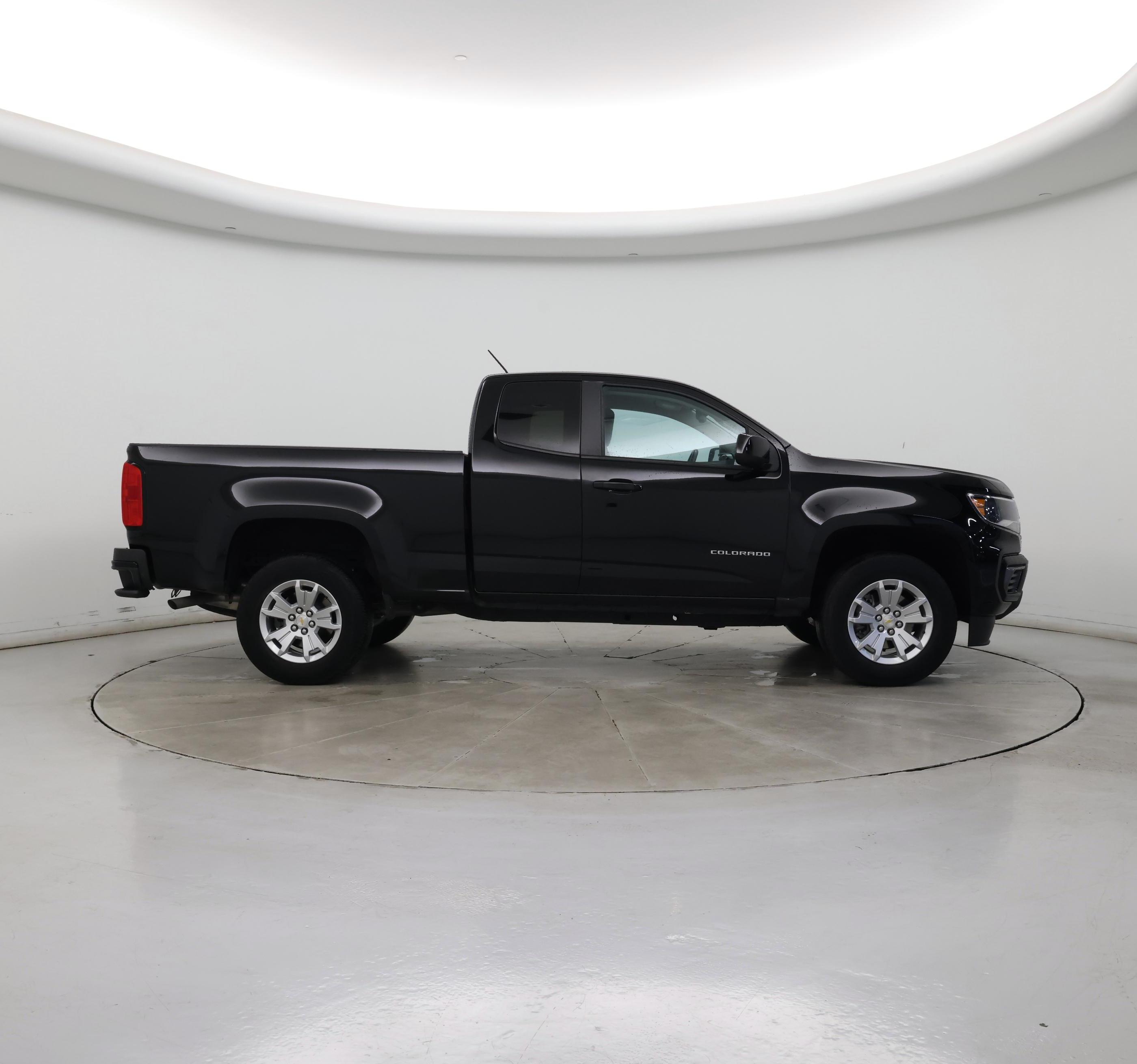 Thumbnail: 2022 Chevrolet Colorado - 7