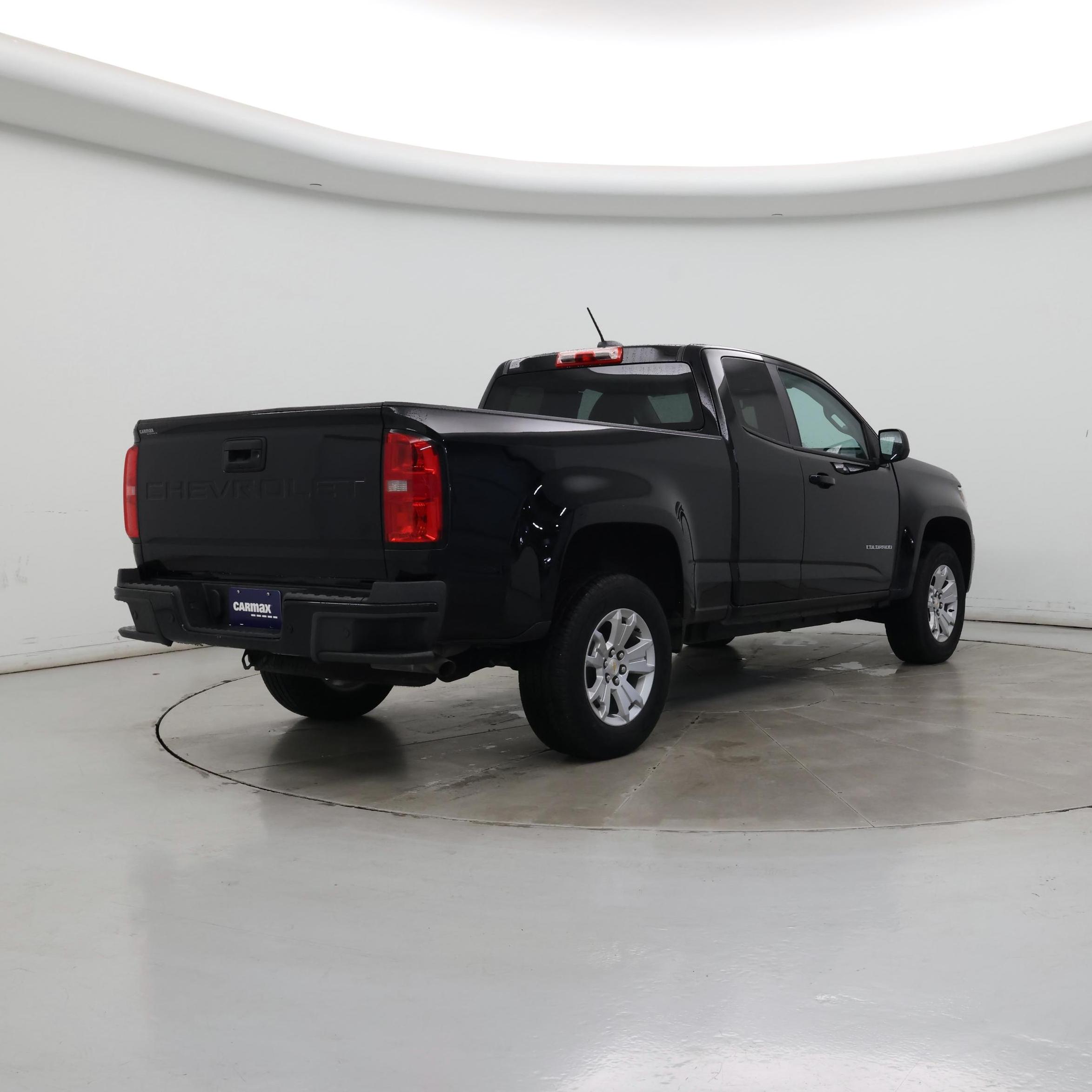 Thumbnail: 2022 Chevrolet Colorado - 8