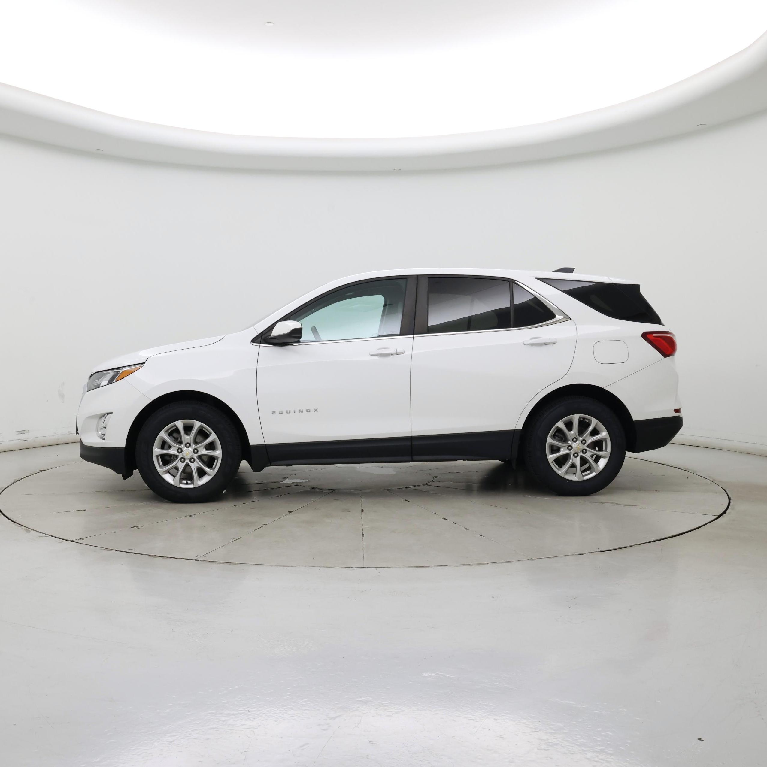 Thumbnail: 2021 Chevrolet Equinox - 3