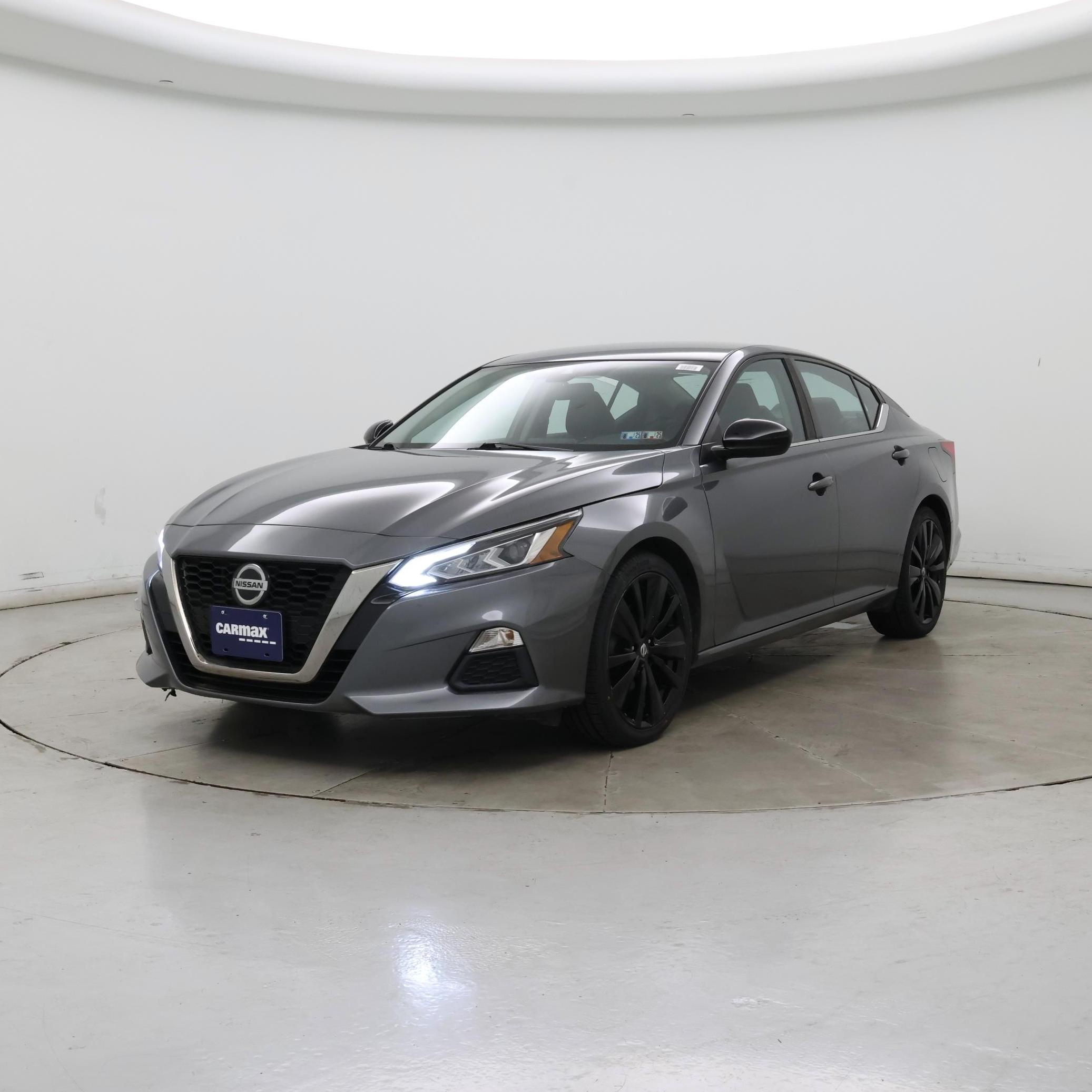 Thumbnail: 2020 Nissan Altima - 4