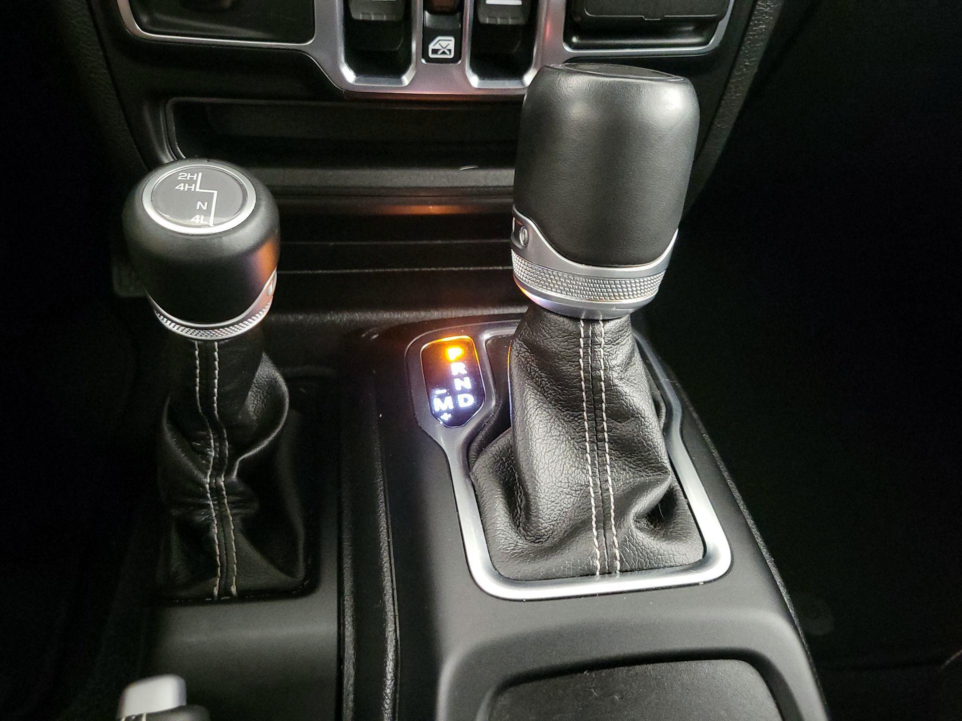 Thumbnail: 2021 Jeep Wrangler - 18