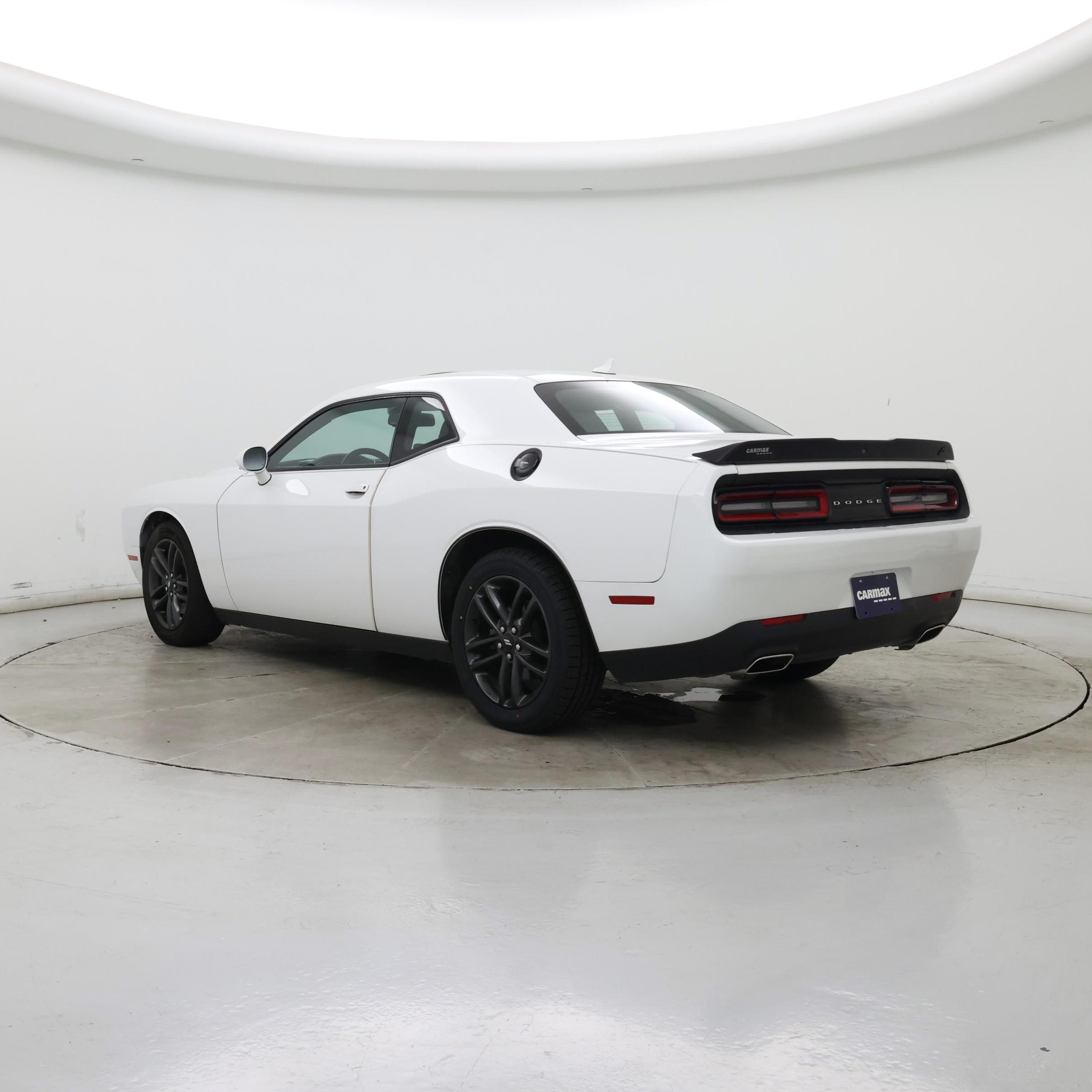 Thumbnail: 2019 Dodge Challenger - 2