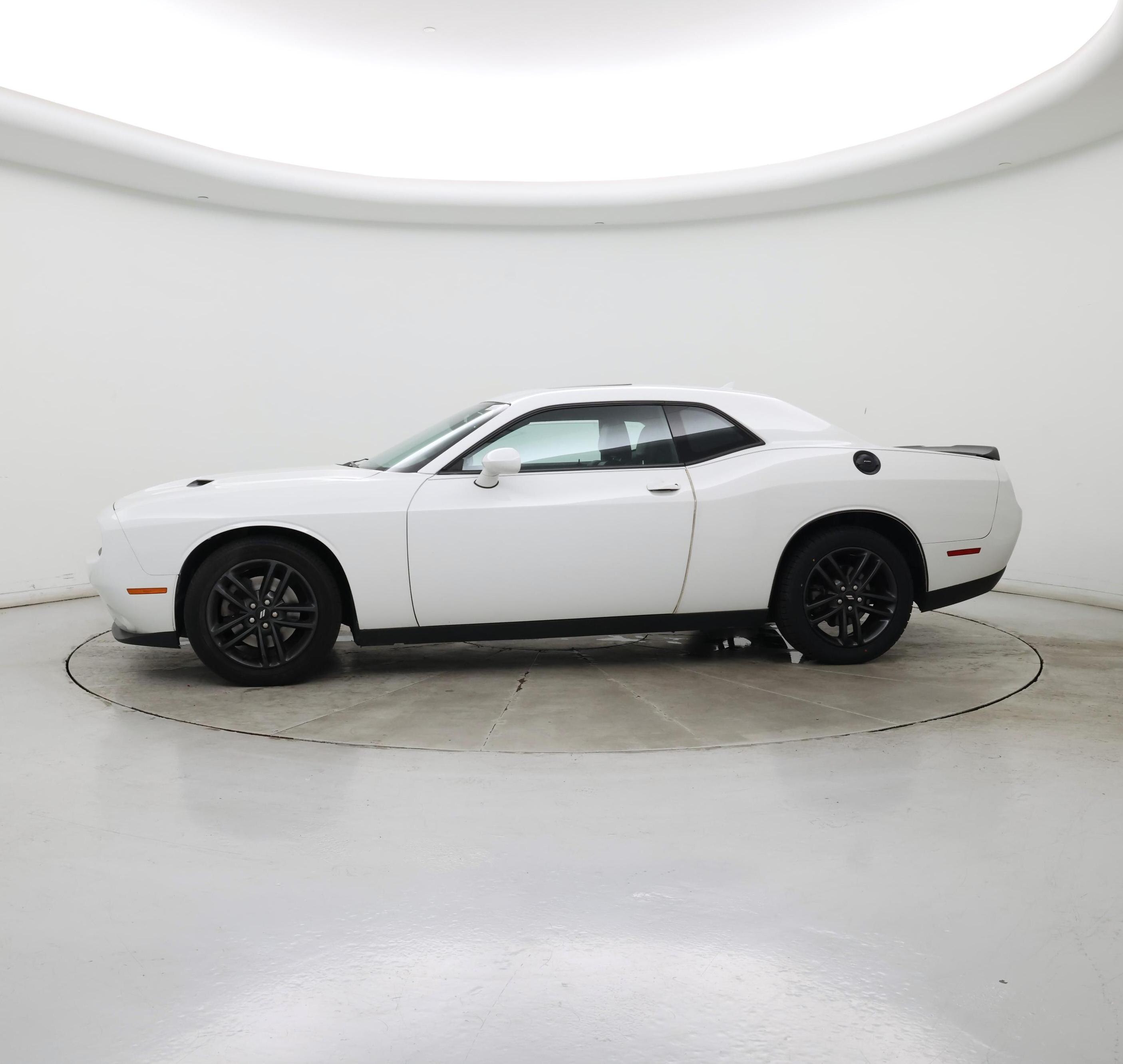 Thumbnail: 2019 Dodge Challenger - 3