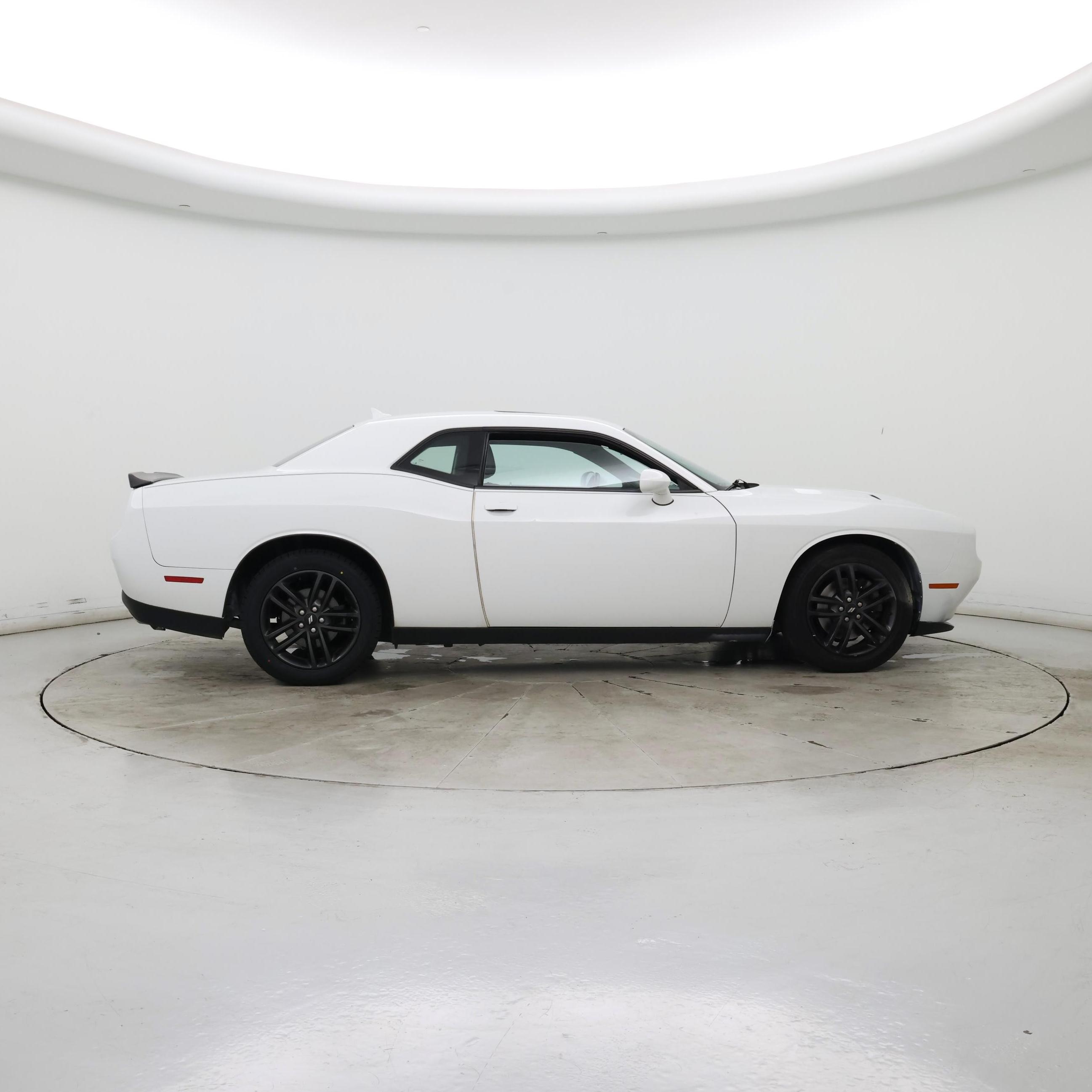 Thumbnail: 2019 Dodge Challenger - 7