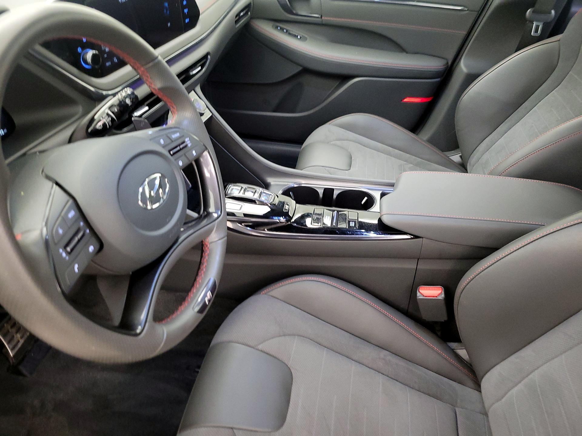 Thumbnail: 2023 Hyundai Sonata - 11