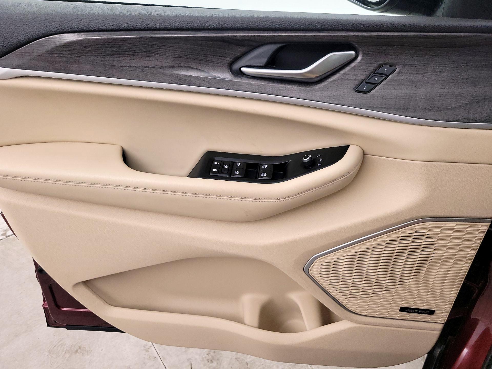 Thumbnail: 2021 Jeep Grand Cherokee L - 12