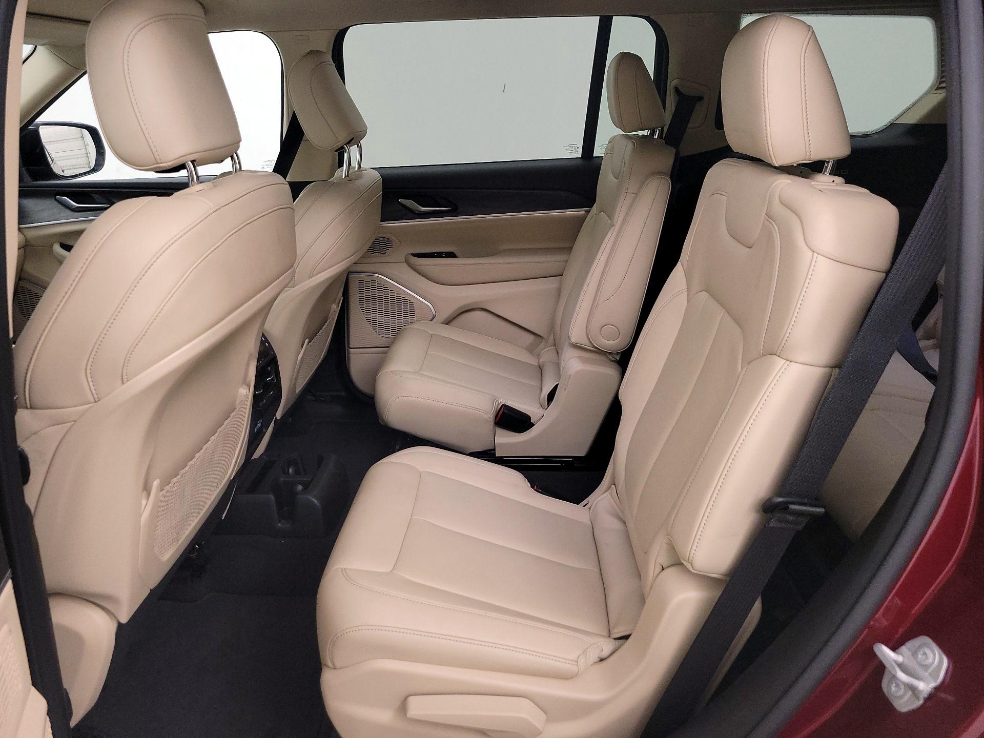 Thumbnail: 2021 Jeep Grand Cherokee L - 20