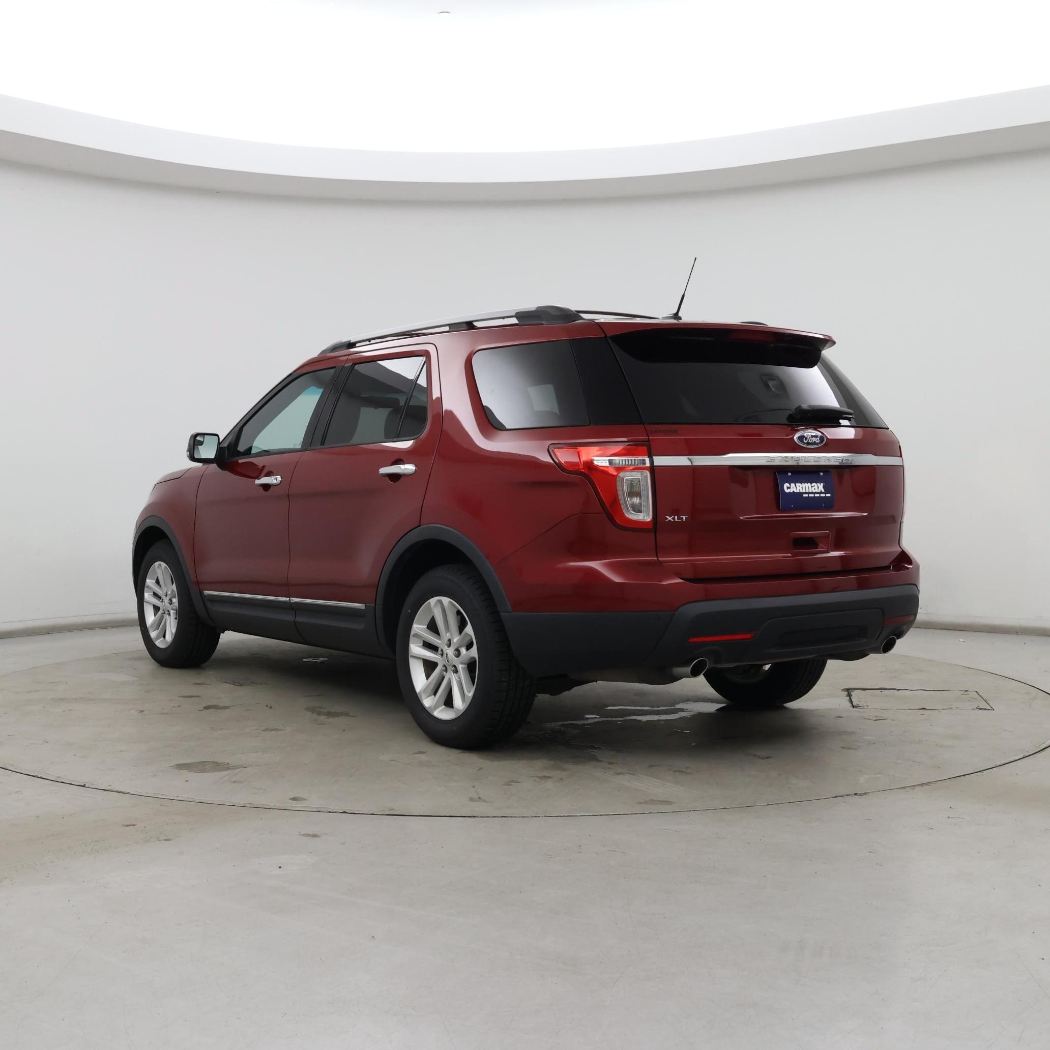 Thumbnail: 2015 Ford Explorer - 2