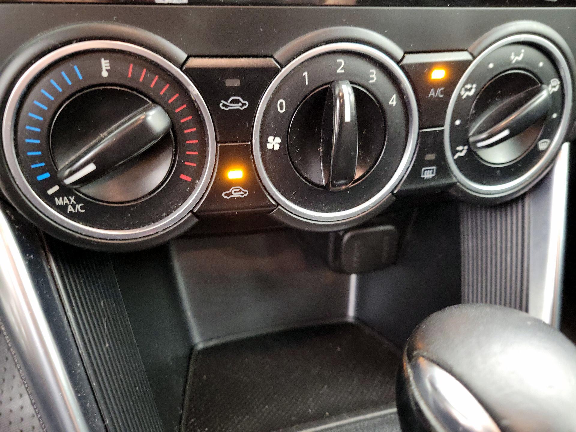 Thumbnail: 2015 Mazda CX-5 - 16