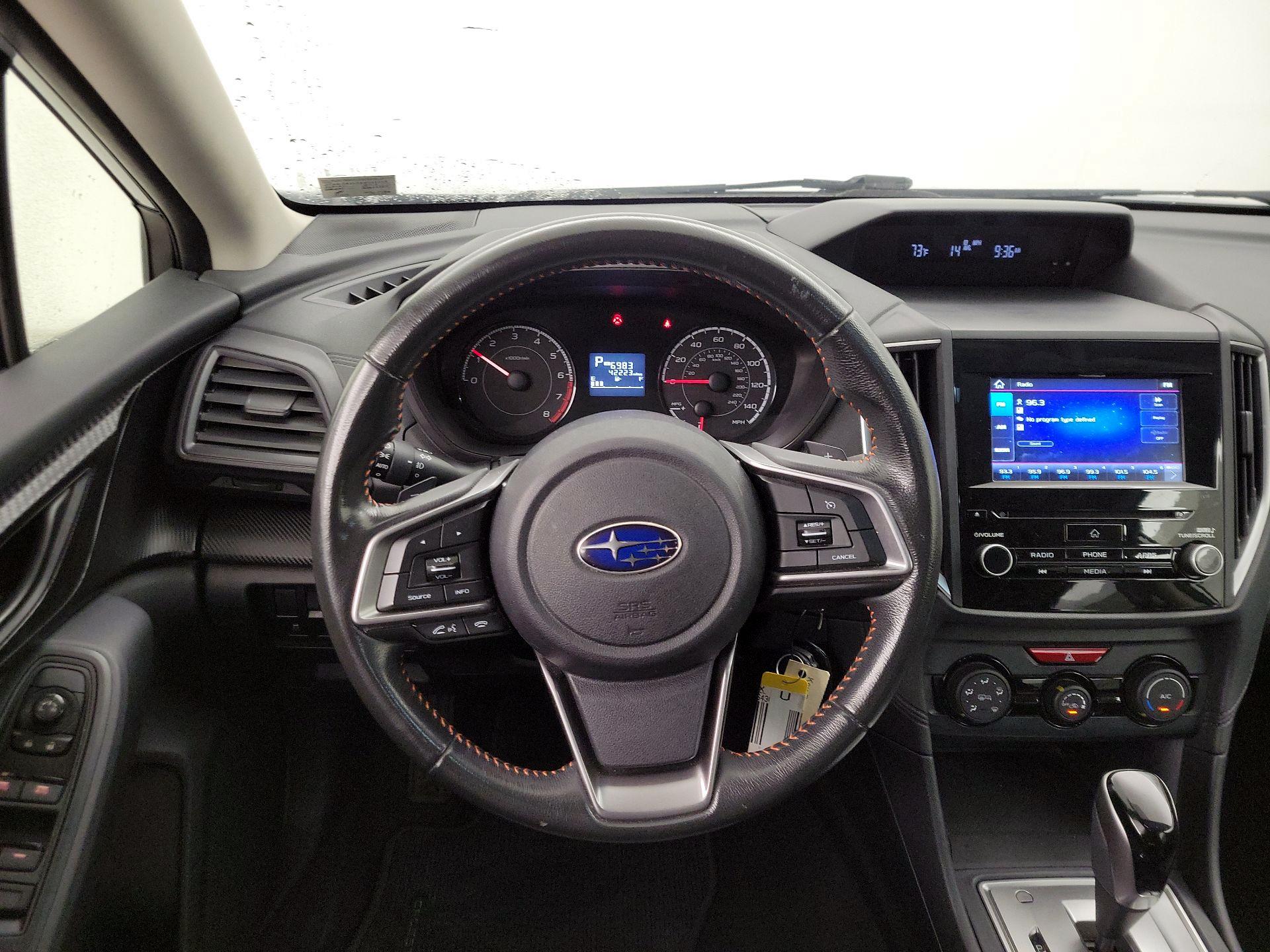Thumbnail: 2019 Subaru Crosstrek - 10