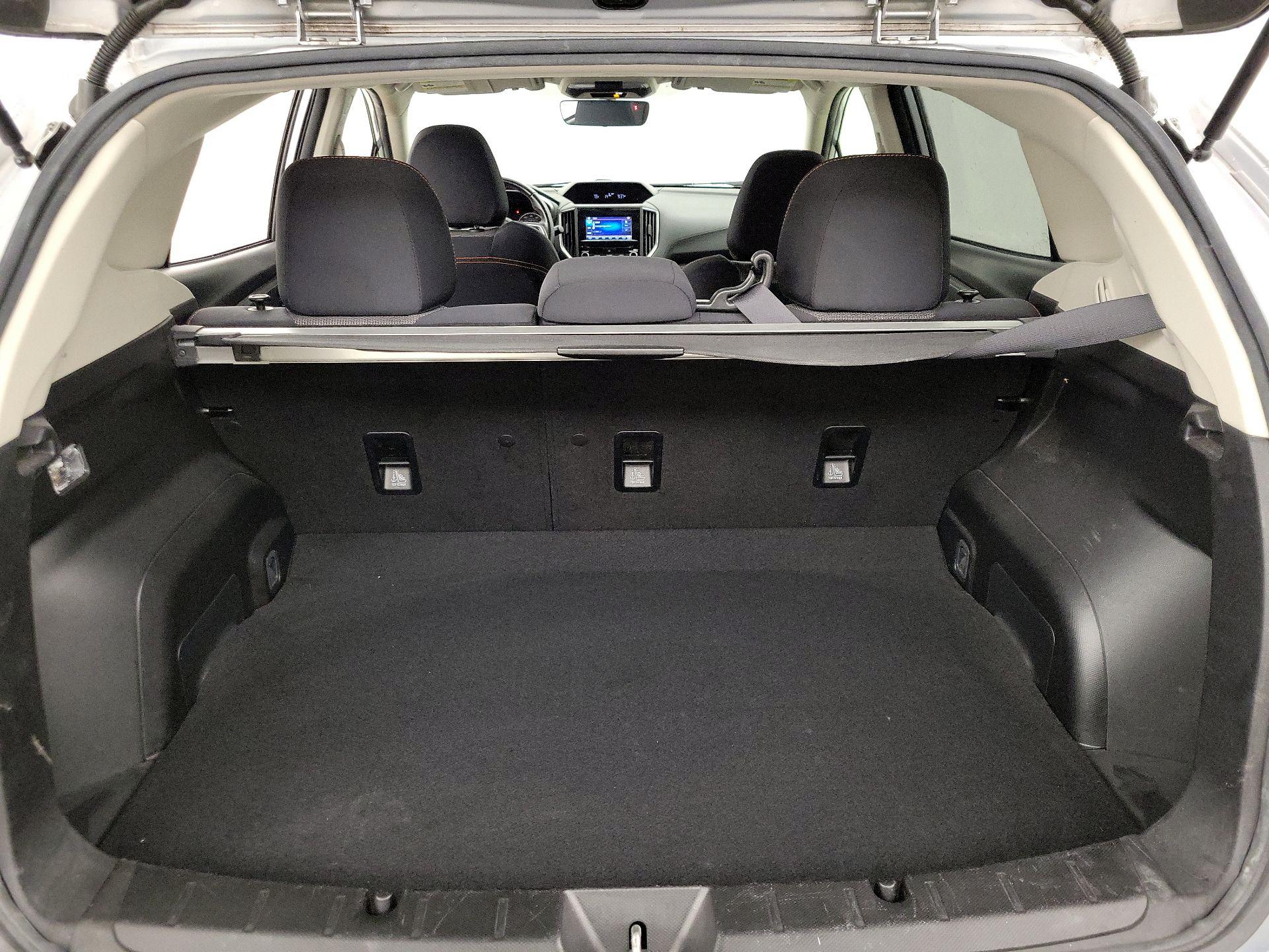 Thumbnail: 2019 Subaru Crosstrek - 20