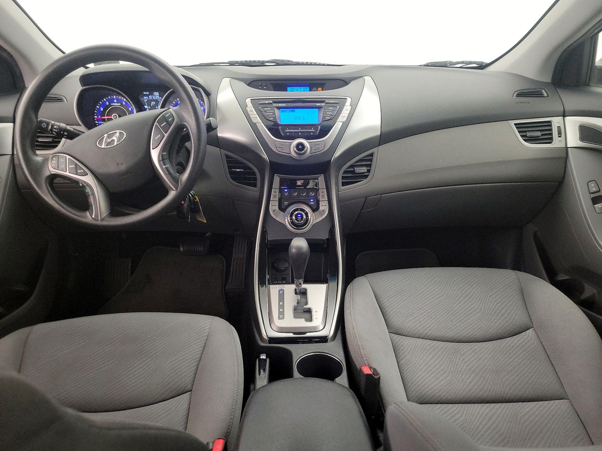 Thumbnail: 2013 Hyundai Elantra - 9