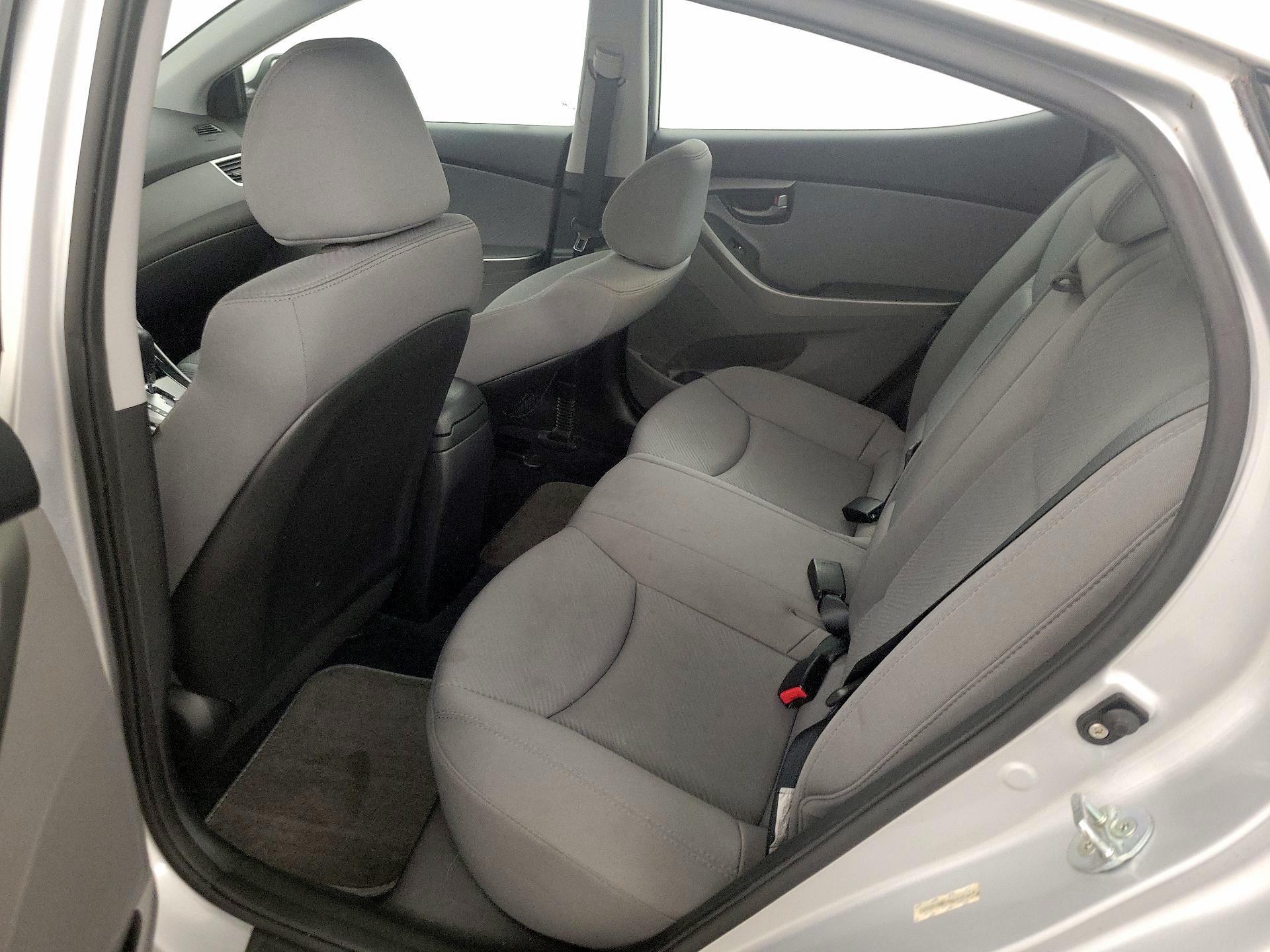 Thumbnail: 2013 Hyundai Elantra - 18