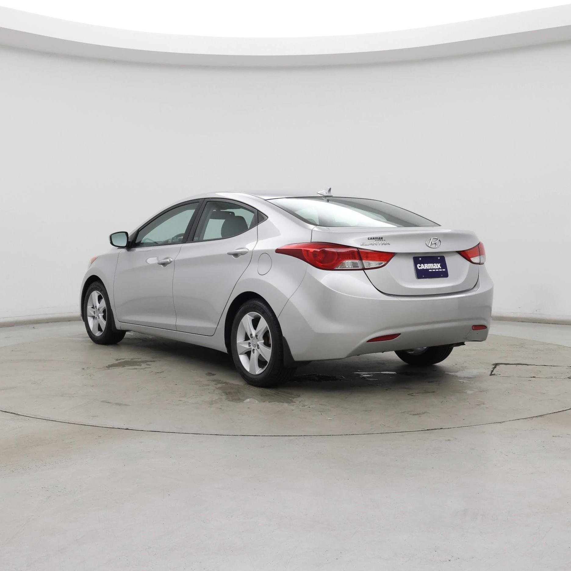 Thumbnail: 2013 Hyundai Elantra - 2