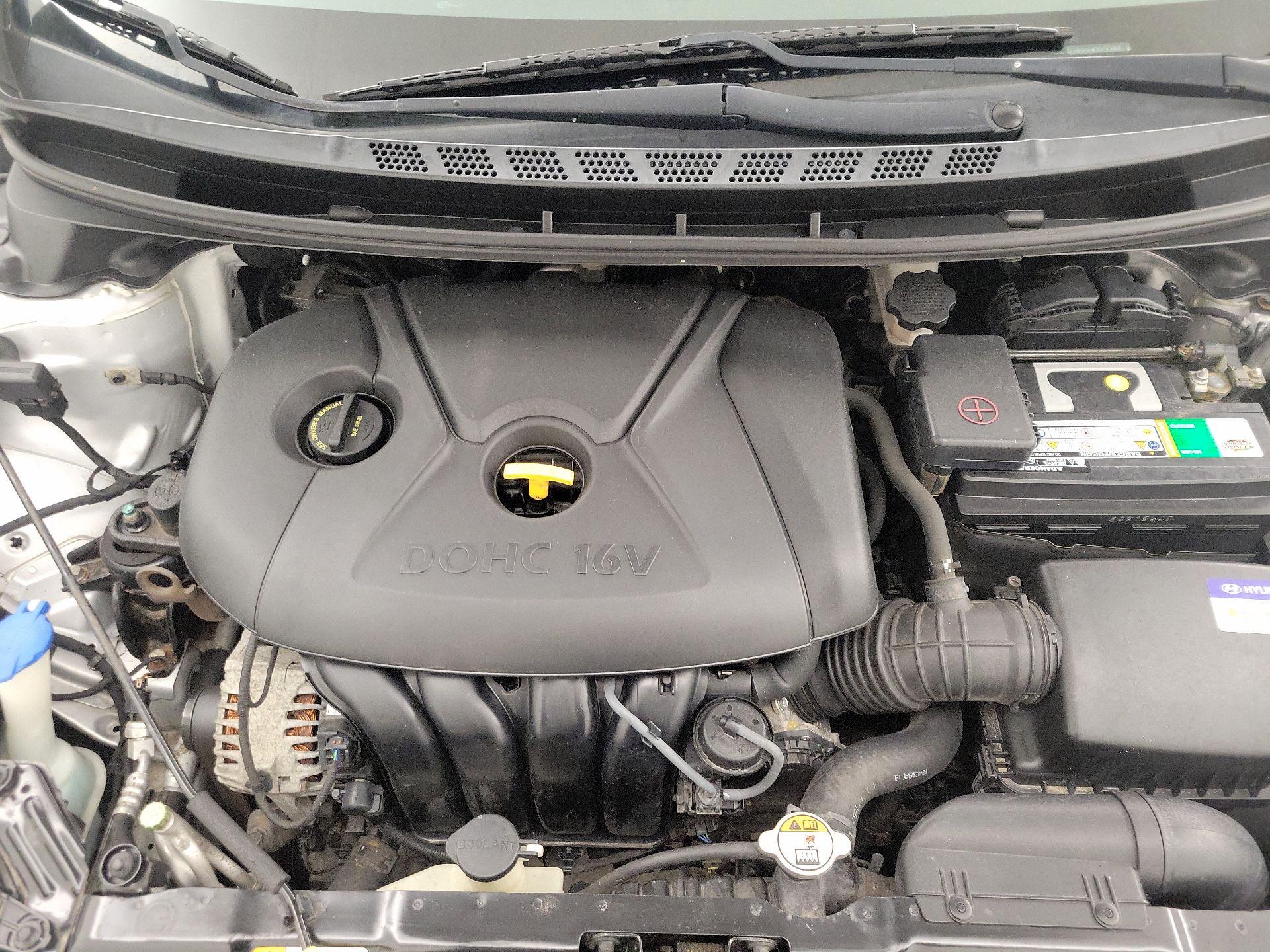Thumbnail: 2013 Hyundai Elantra - 20