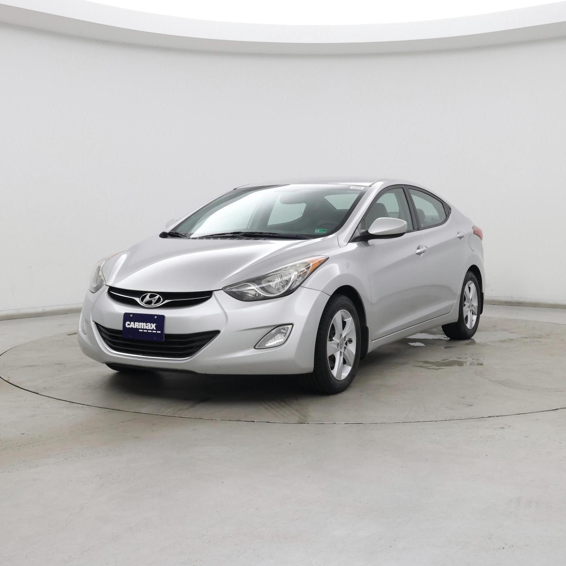 Thumbnail: 2013 Hyundai Elantra - 4