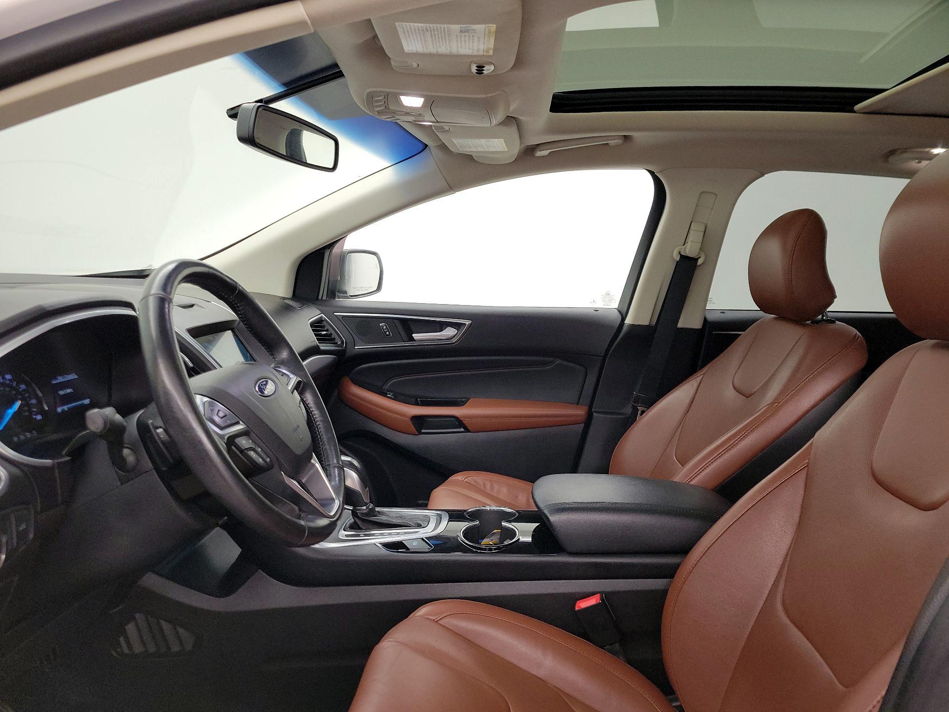 Thumbnail: 2017 Ford Edge - 19