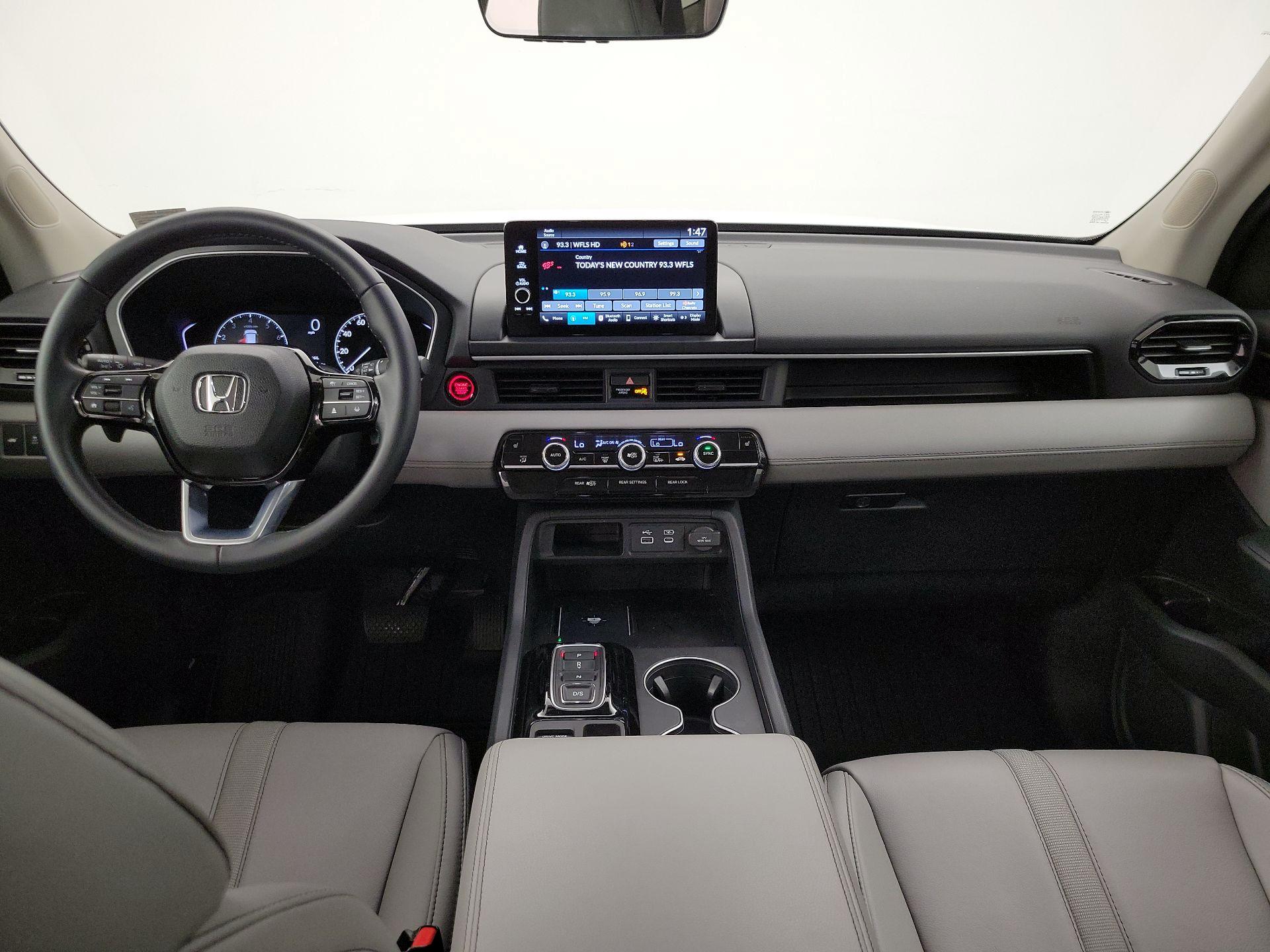 Thumbnail: 2025 Honda Pilot - 9
