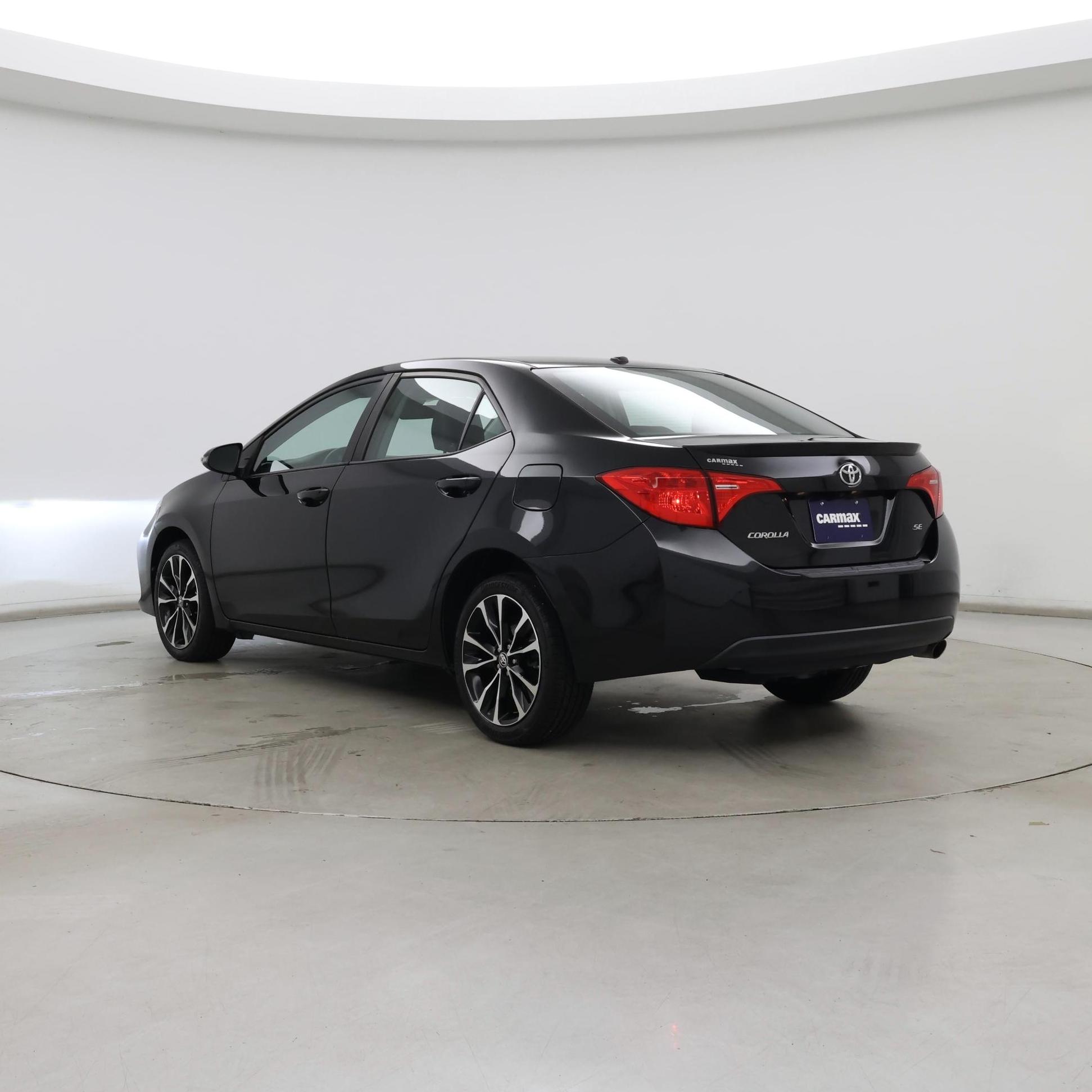 Thumbnail: 2018 Toyota Corolla - 2