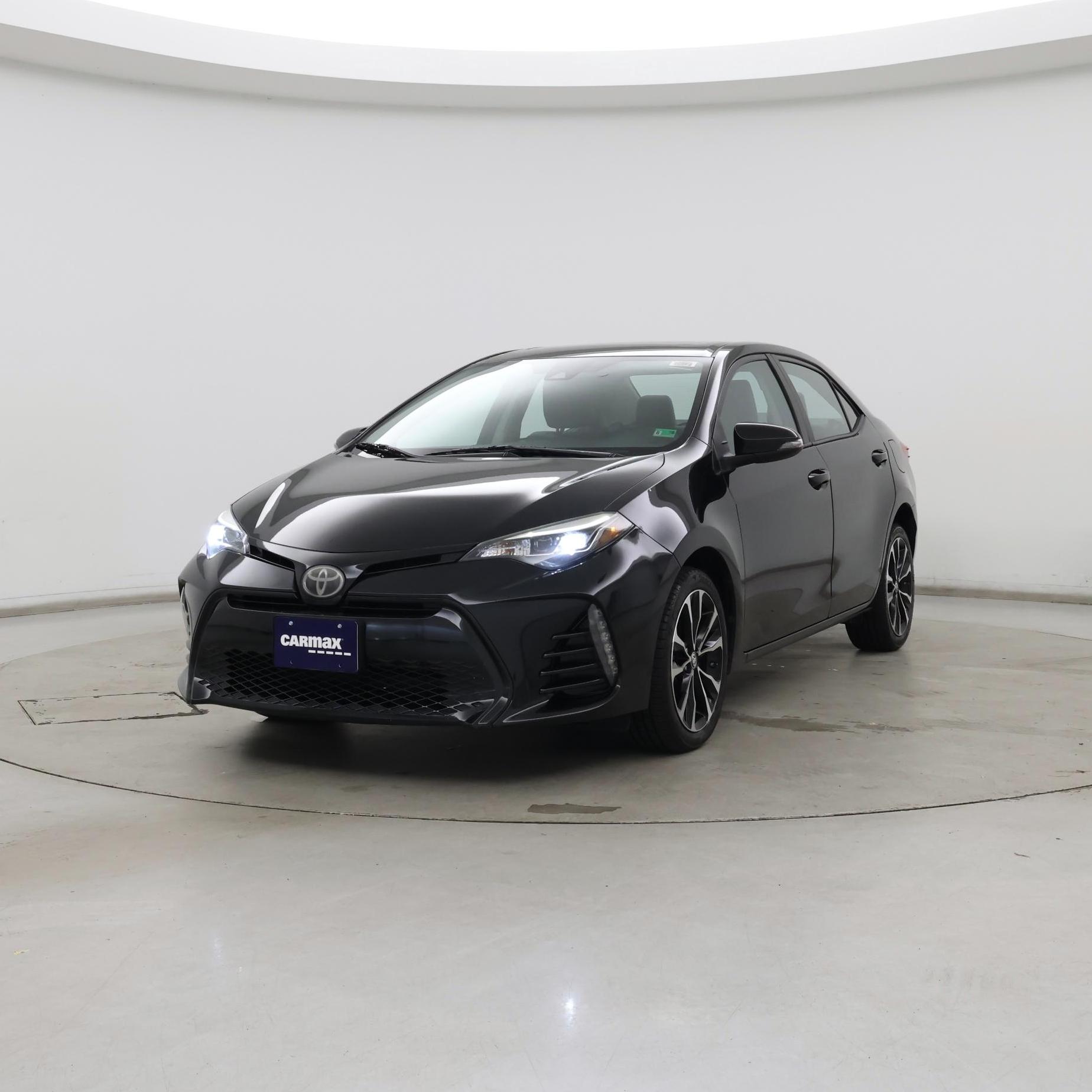Thumbnail: 2018 Toyota Corolla - 4