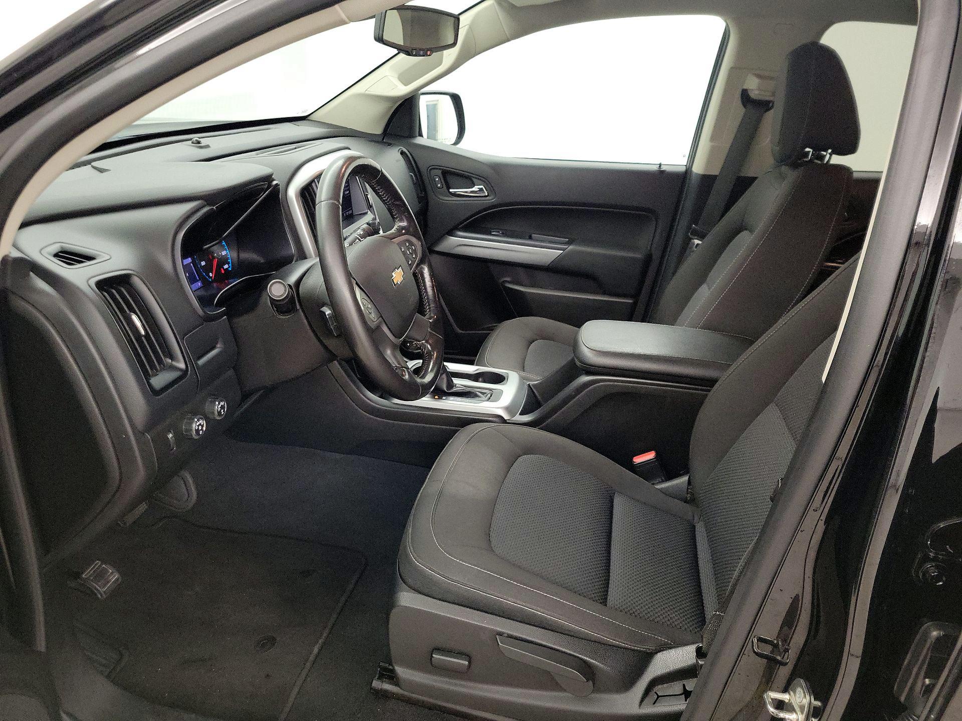 Thumbnail: 2019 Chevrolet Colorado - 11