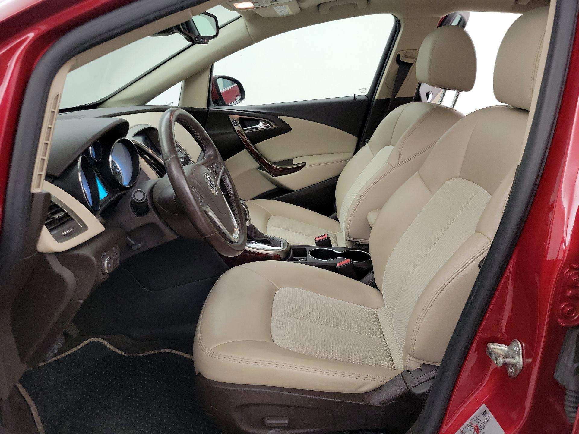 Thumbnail: 2014 Buick Verano - 11