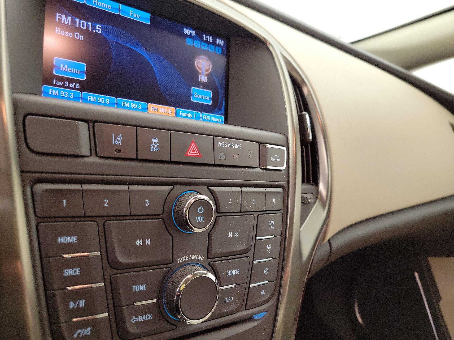 Thumbnail: 2014 Buick Verano - 15