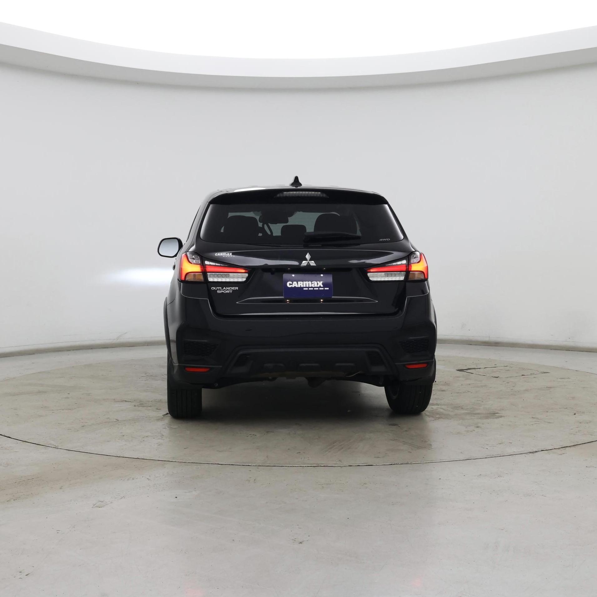 Thumbnail: 2023 Mitsubishi Outlander Sport - 6
