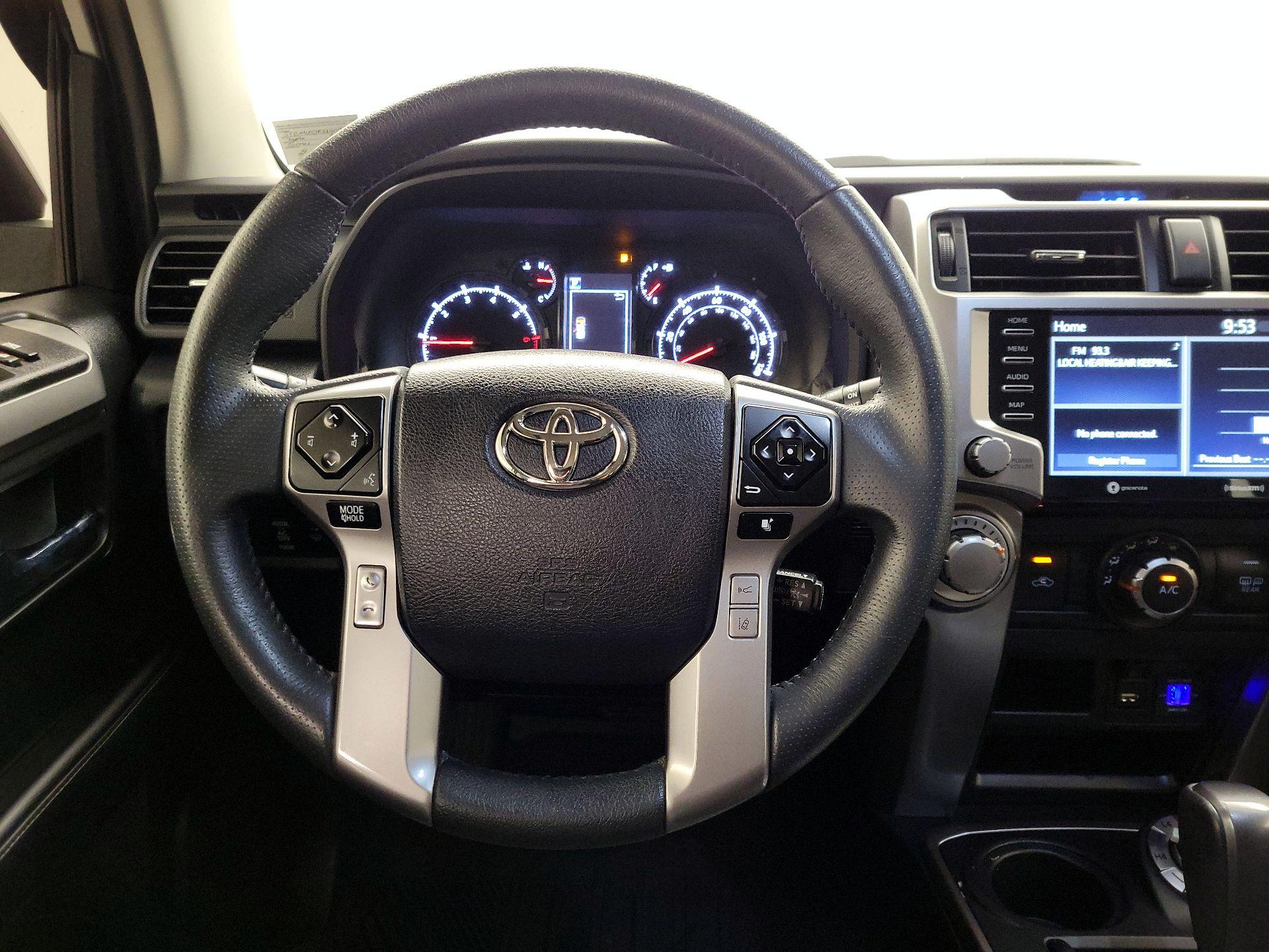 Thumbnail: 2022 Toyota 4Runner - 10