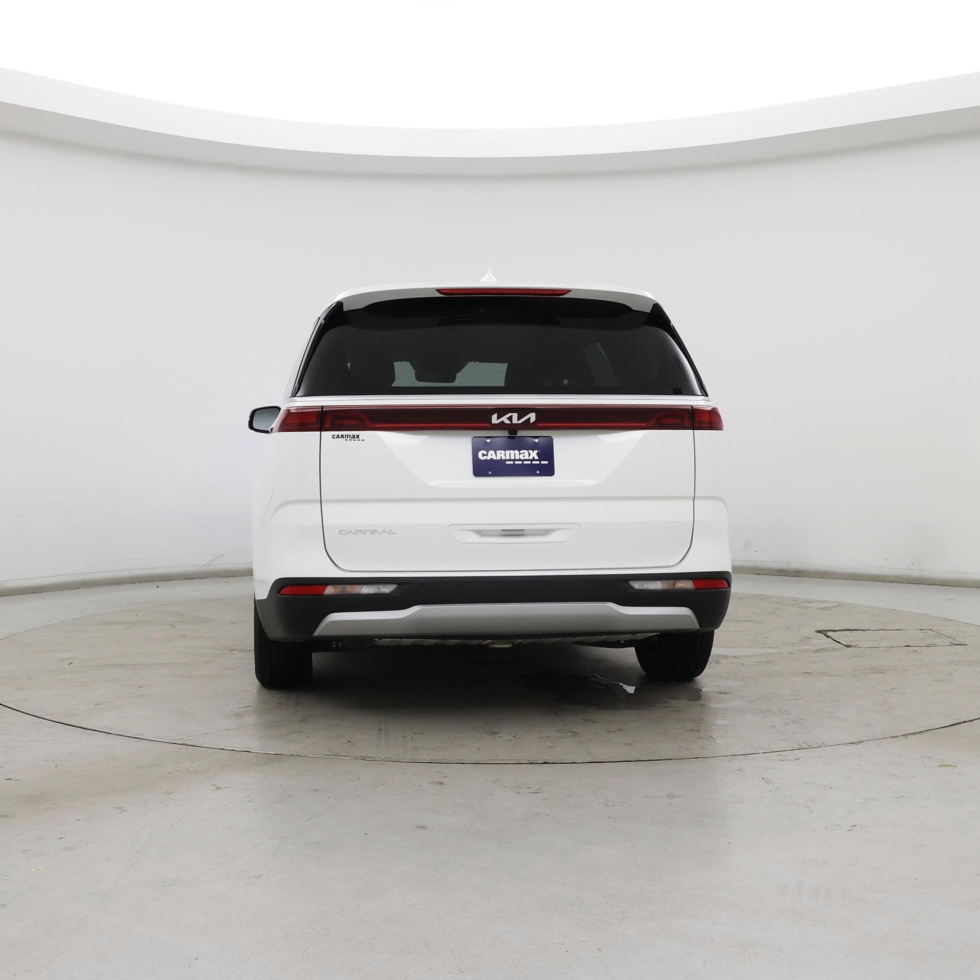 Thumbnail: 2023 Kia Carnival - 6