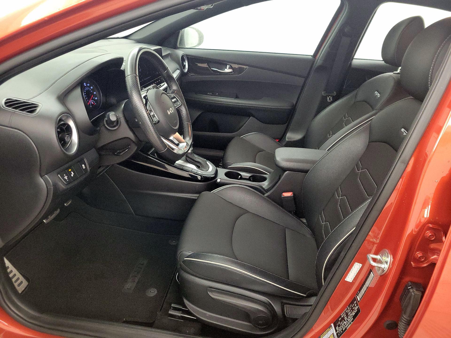 Thumbnail: 2023 Kia Forte - 11