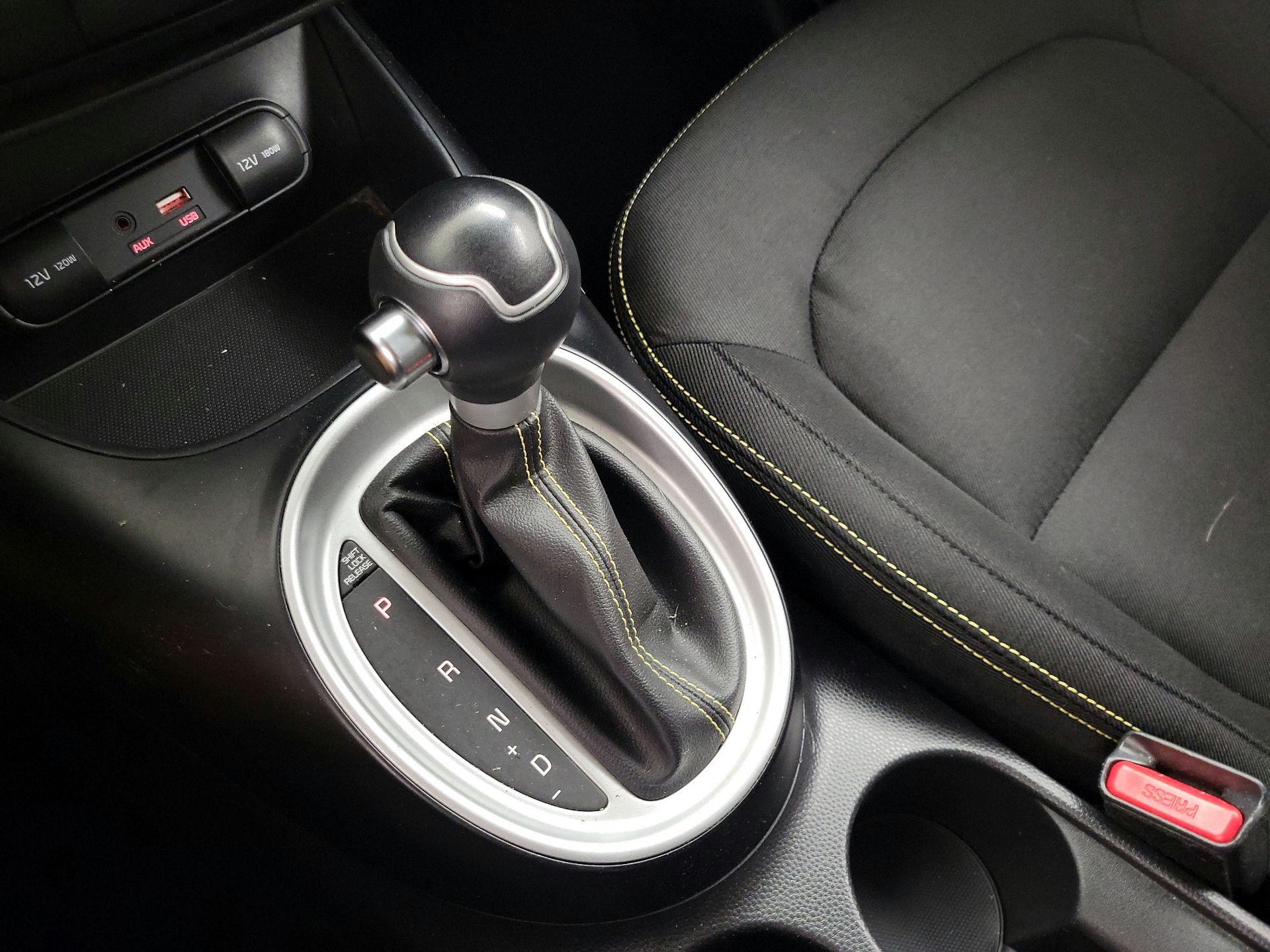 Thumbnail: 2016 Kia Soul - 17
