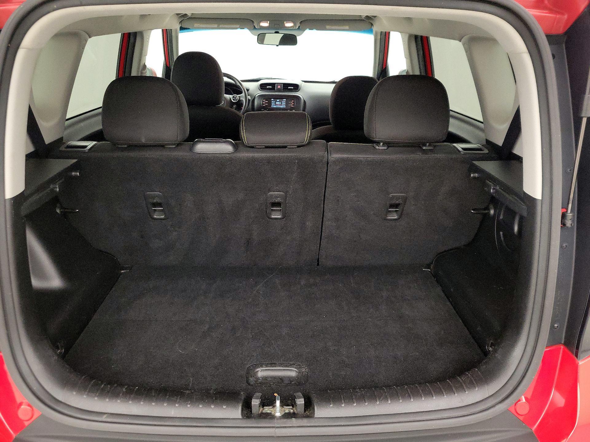Thumbnail: 2016 Kia Soul - 20