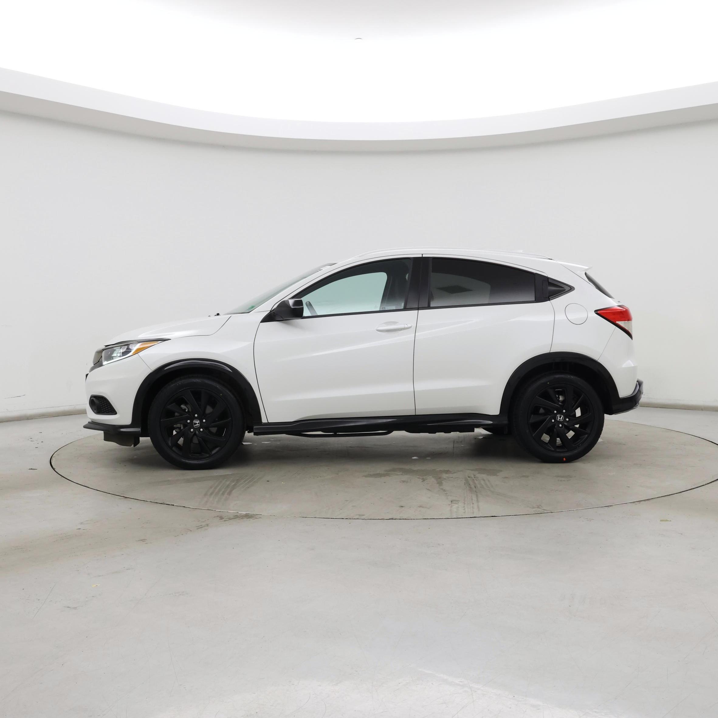 Thumbnail: 2021 Honda HR-V - 3