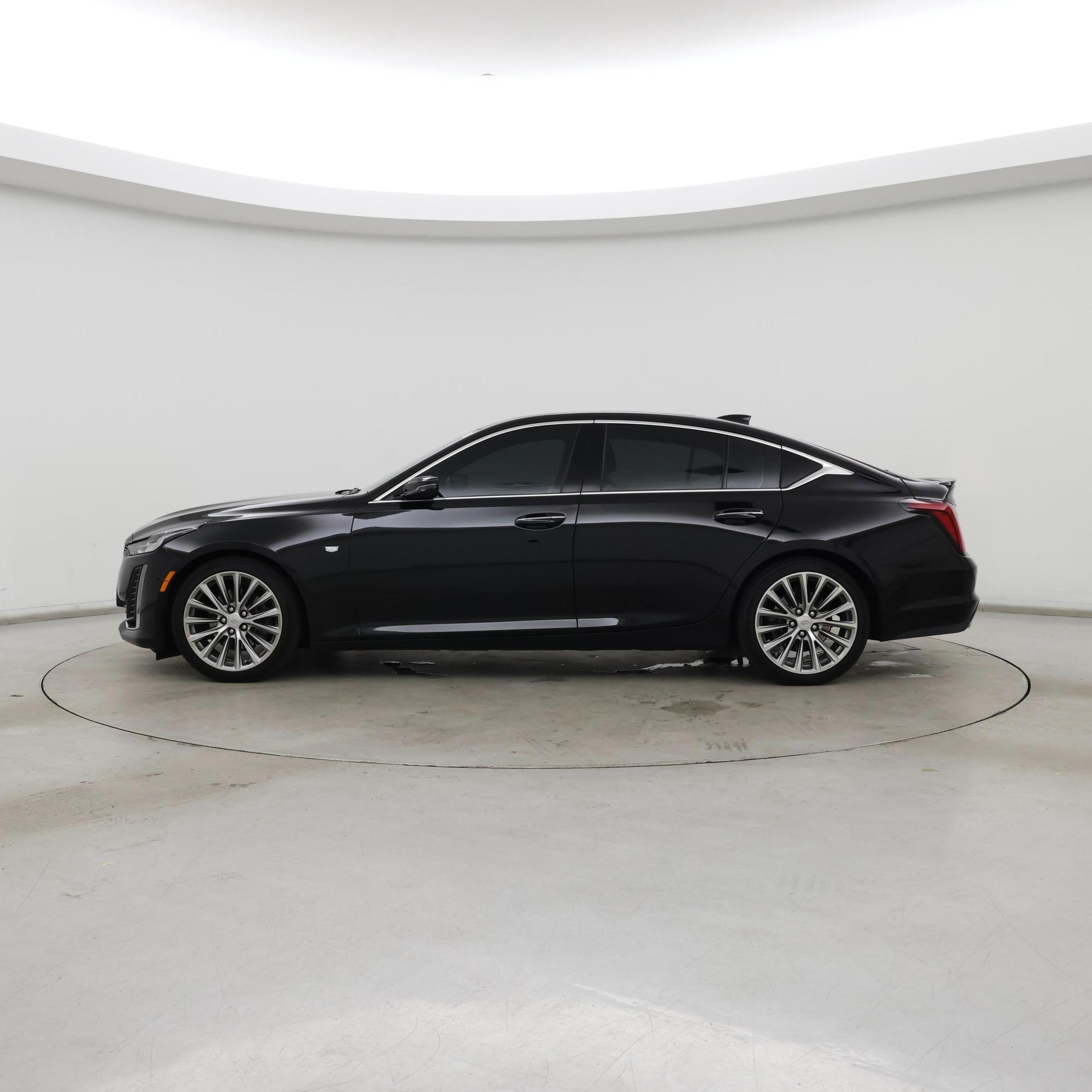 Thumbnail: 2021 Cadillac CT5 - 3