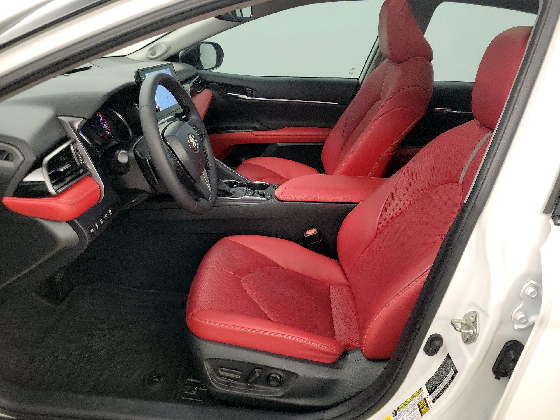 Thumbnail: 2021 Toyota Camry - 11