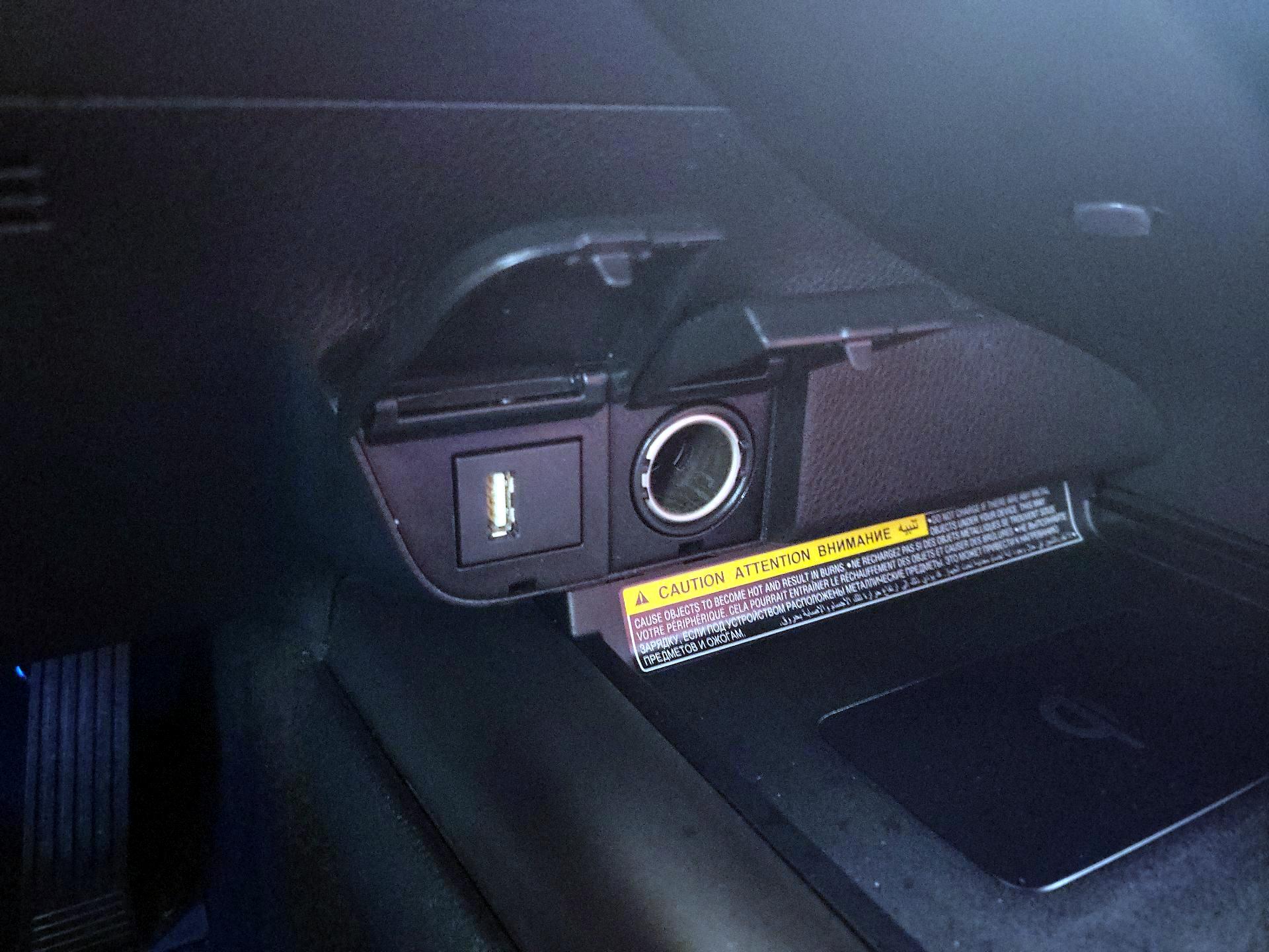 Thumbnail: 2021 Toyota Camry - 19