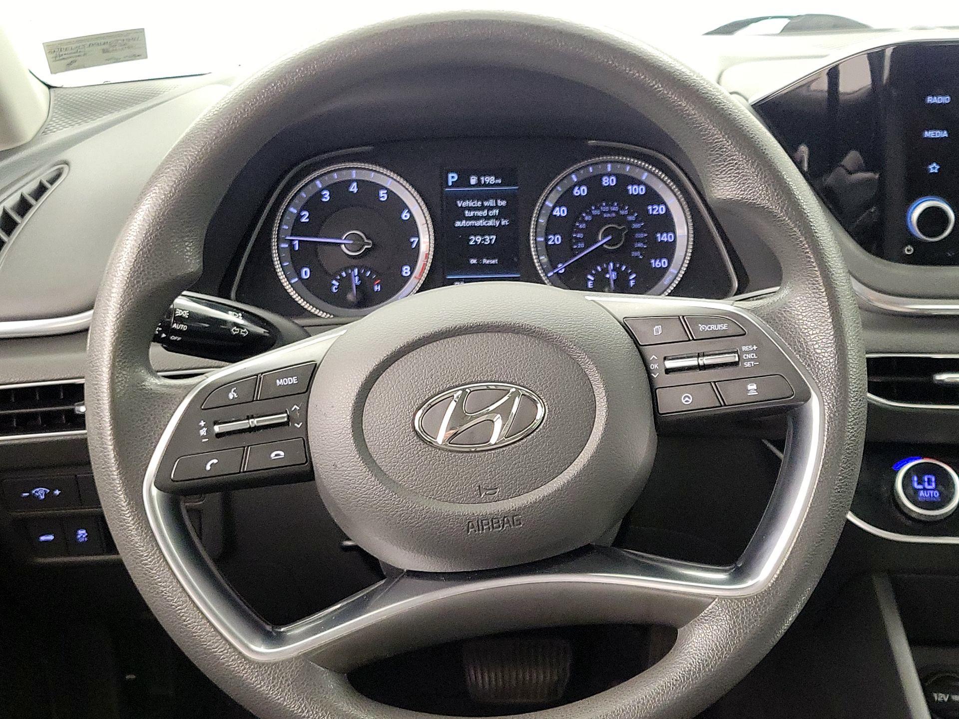 Thumbnail: 2020 Hyundai Sonata - 10